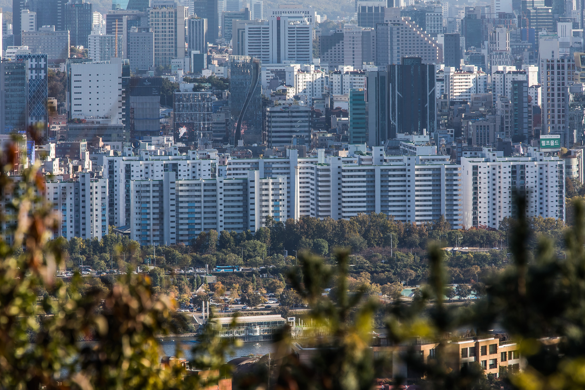 경제;부동산;아파트;서울아파트;강남아파트단지;깡통전세;집값하락;실거래전세가율;부동산폭락