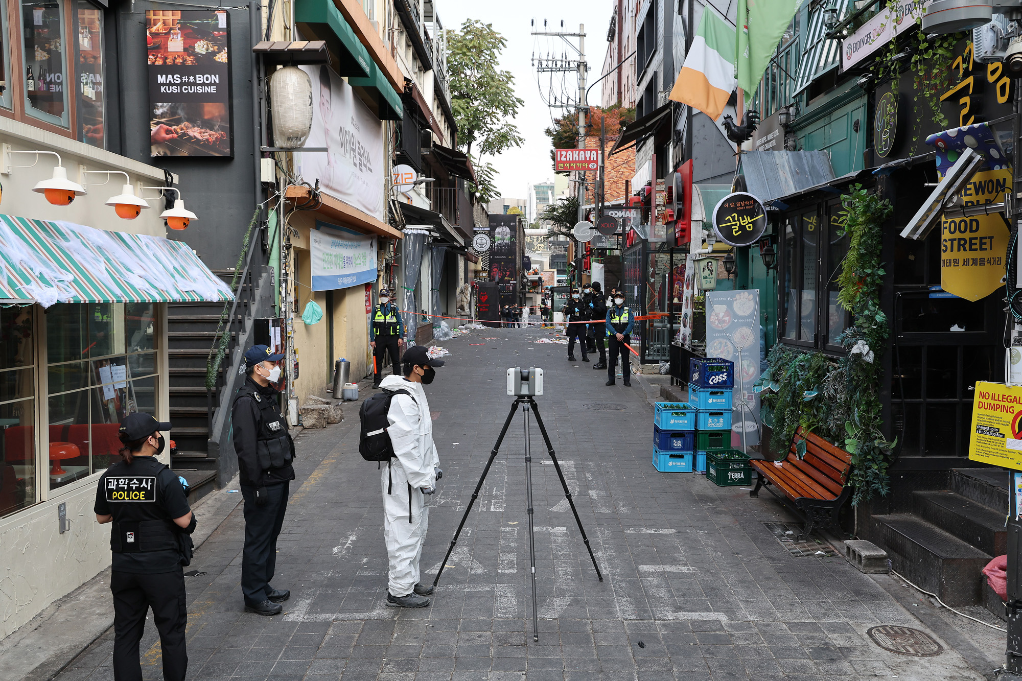 사회;사건사고;사망사고;핼러윈인파압사사고;할로윈인파압사사고;이태원인파압사사고;이태원참사현장감식;이태원참사;이태원과학수사대현장감식