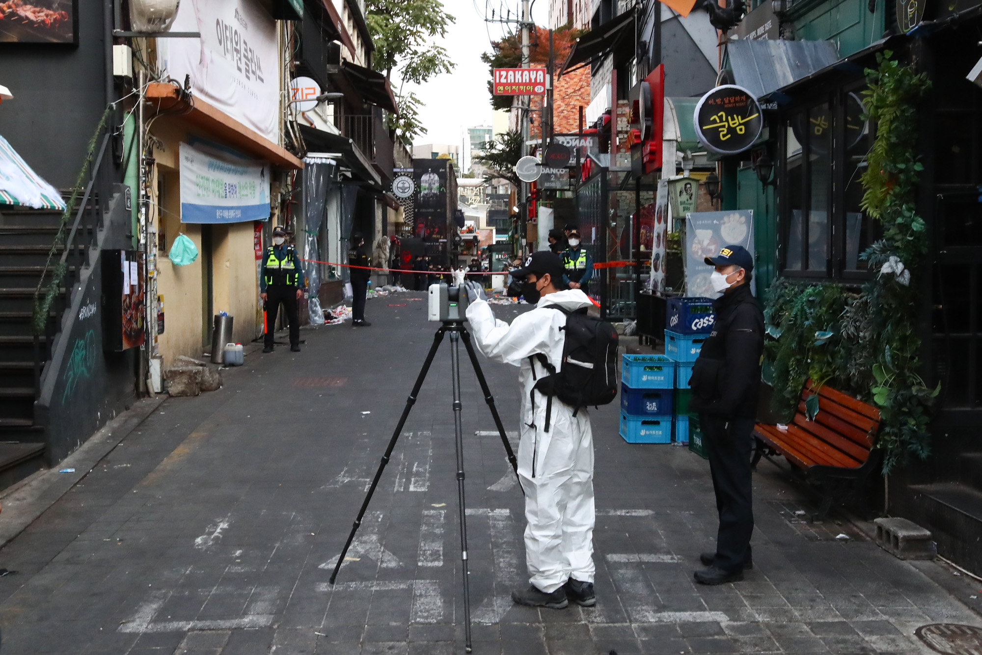 사회;사건사고;사망사고;핼러윈인파압사사고;할로윈인파압사사고;이태원인파압사사고;이태원참사현장감식;이태원참사;이태원과학수사대현장감식