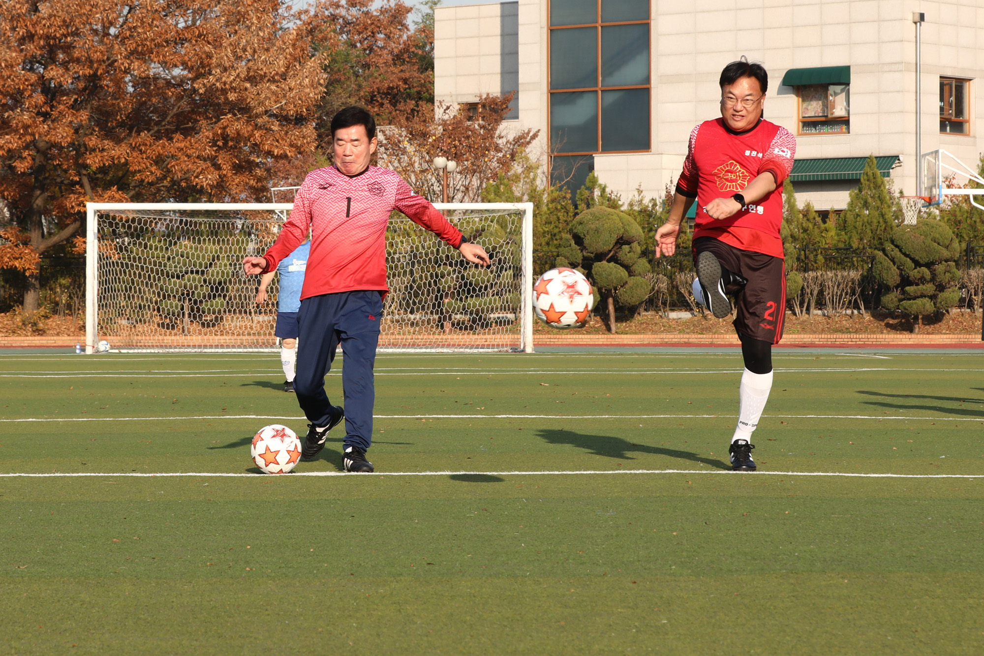 정치;국회;국회의원친선축구경기;국회의원축구연맹;여야국회의원축구대회;김진표;정진석