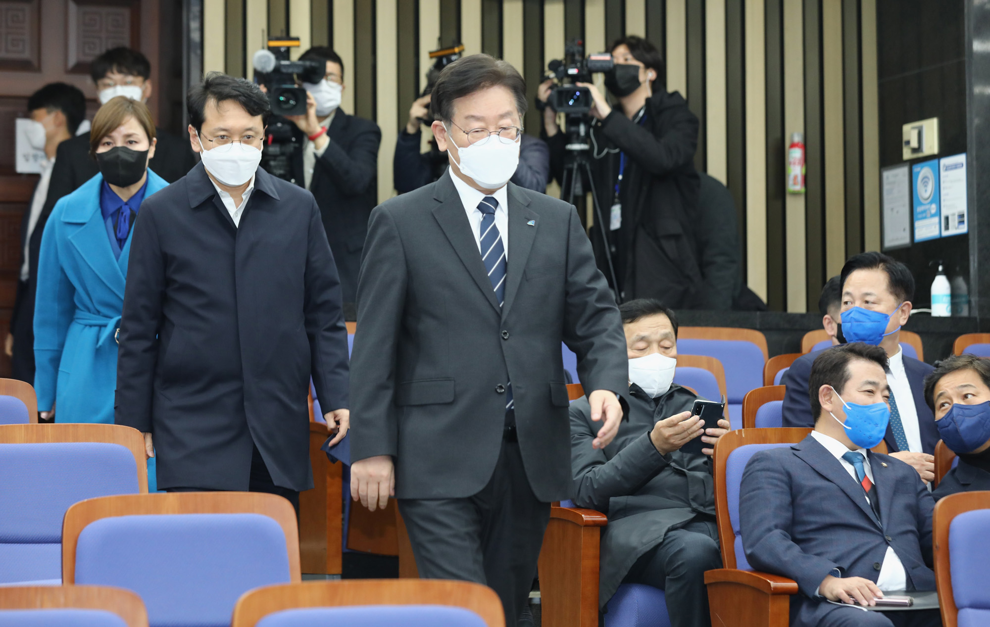 정치;국회;더불어민주당 의원총회;이재명