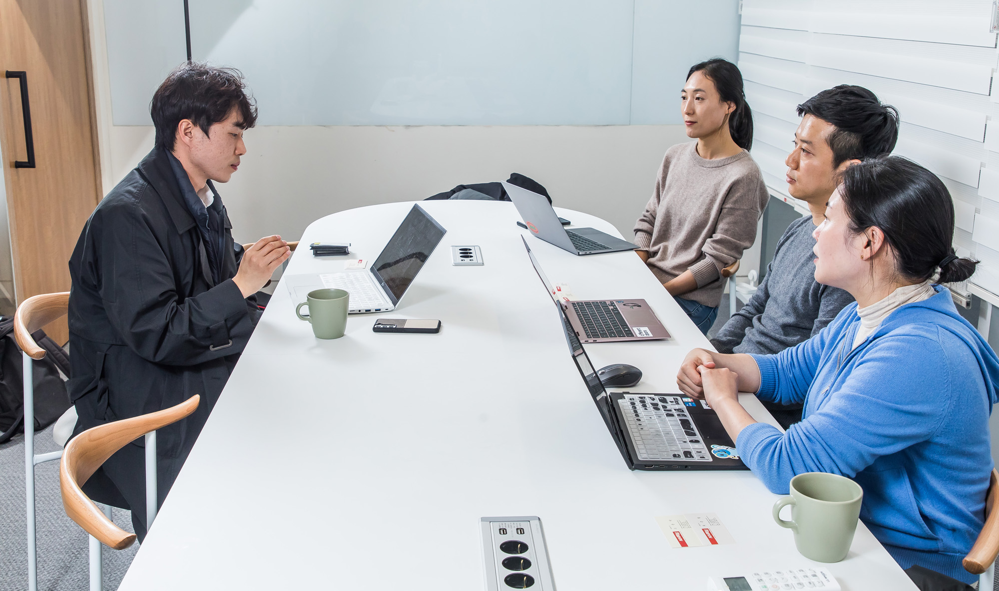 경제;기업;스타트업;기술중심엑셀러레이터;블루포인트파트너스;스타트업기업발굴지원기업;박은애;이인성;이미영;인구소멸;벤처기업;공동육아스타트업;육아돌봄서비스;디프런트도어즈;아워스팟