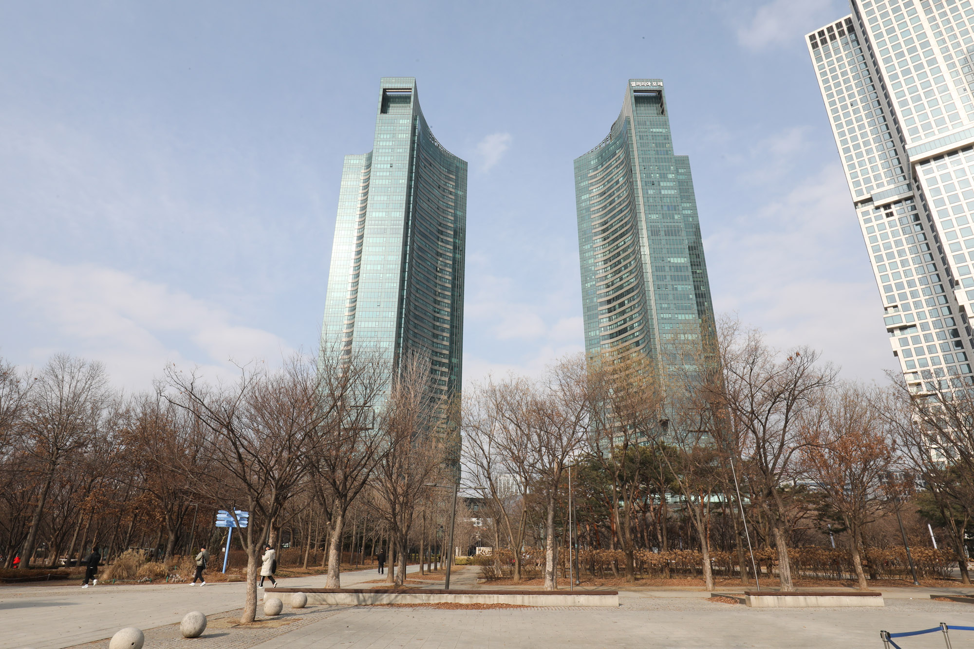 갤러리아포레;갤러리아 포레;성수동건물;서울숲;주상복합