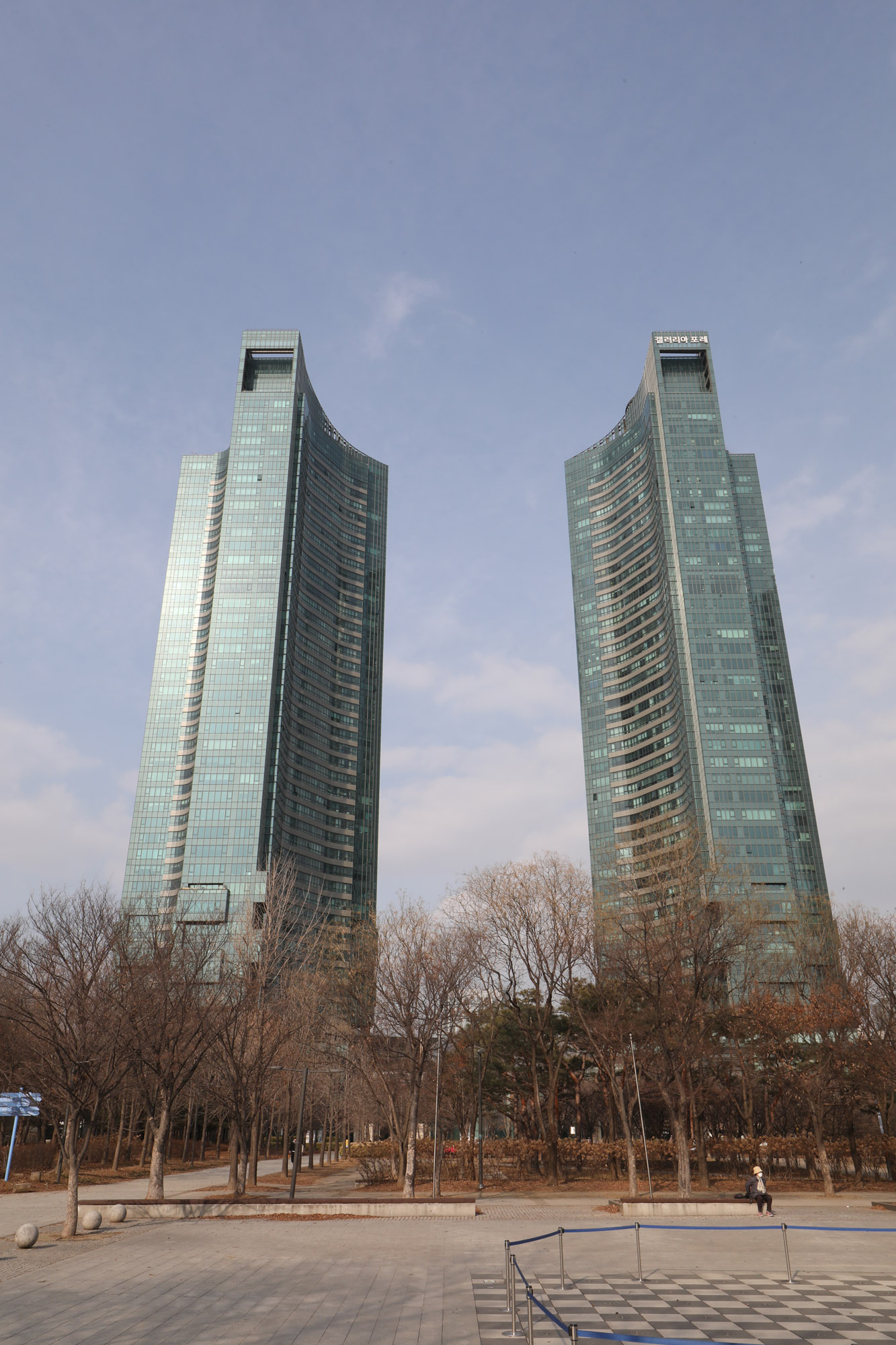 갤러리아포레;갤러리아 포레;성수동건물;서울숲;주상복합