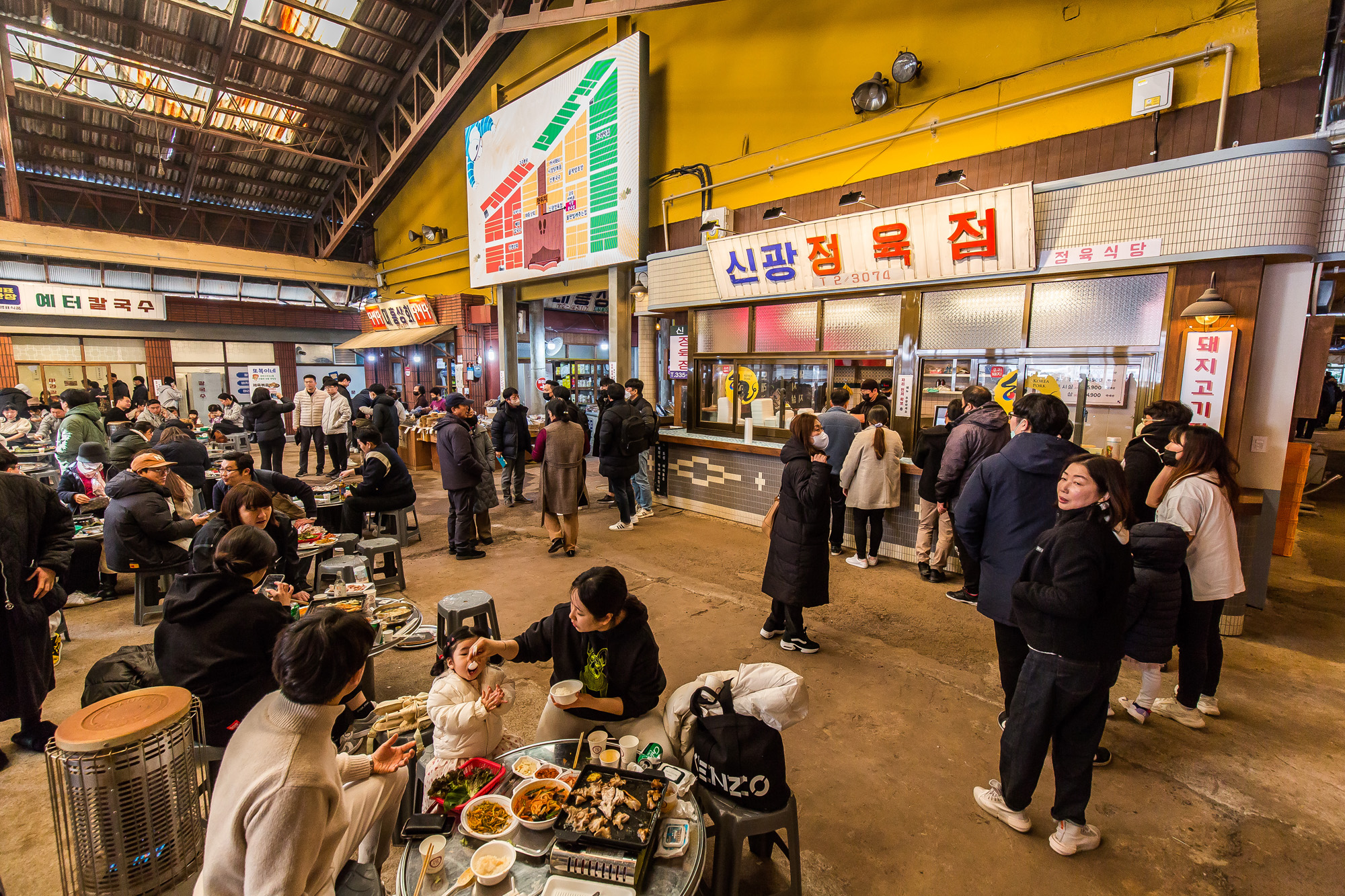 사회;세태;백종원;ㄷ더본코리아;백종원대표;백종원시장이되다;충남예산시장;예산상설시장;지역경제활성화;백종원효과