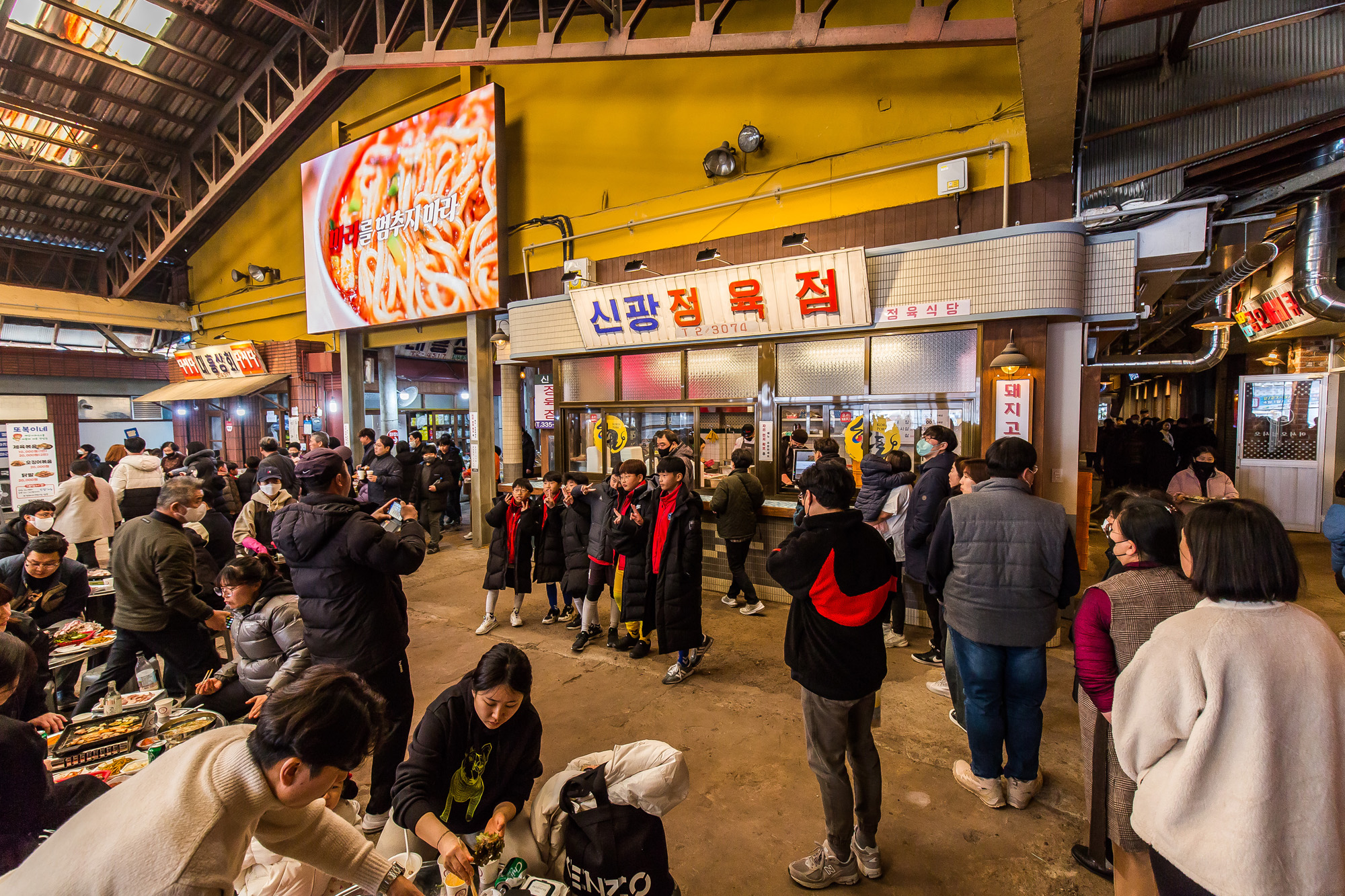 사회;세태;백종원;ㄷ더본코리아;백종원대표;백종원시장이되다;충남예산시장;예산상설시장;지역경제활성화;백종원효과