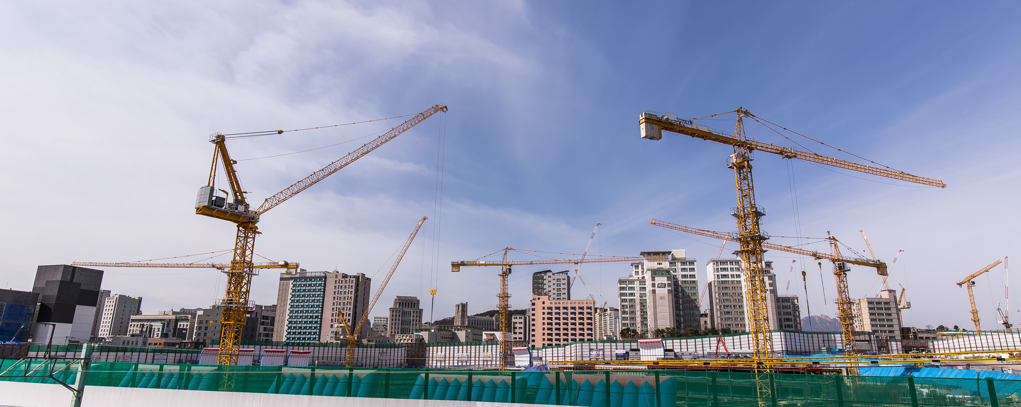 사회;건설업;타워크레인;타워크레인기사;타워크레인조종사;건설현장;신축공사현장