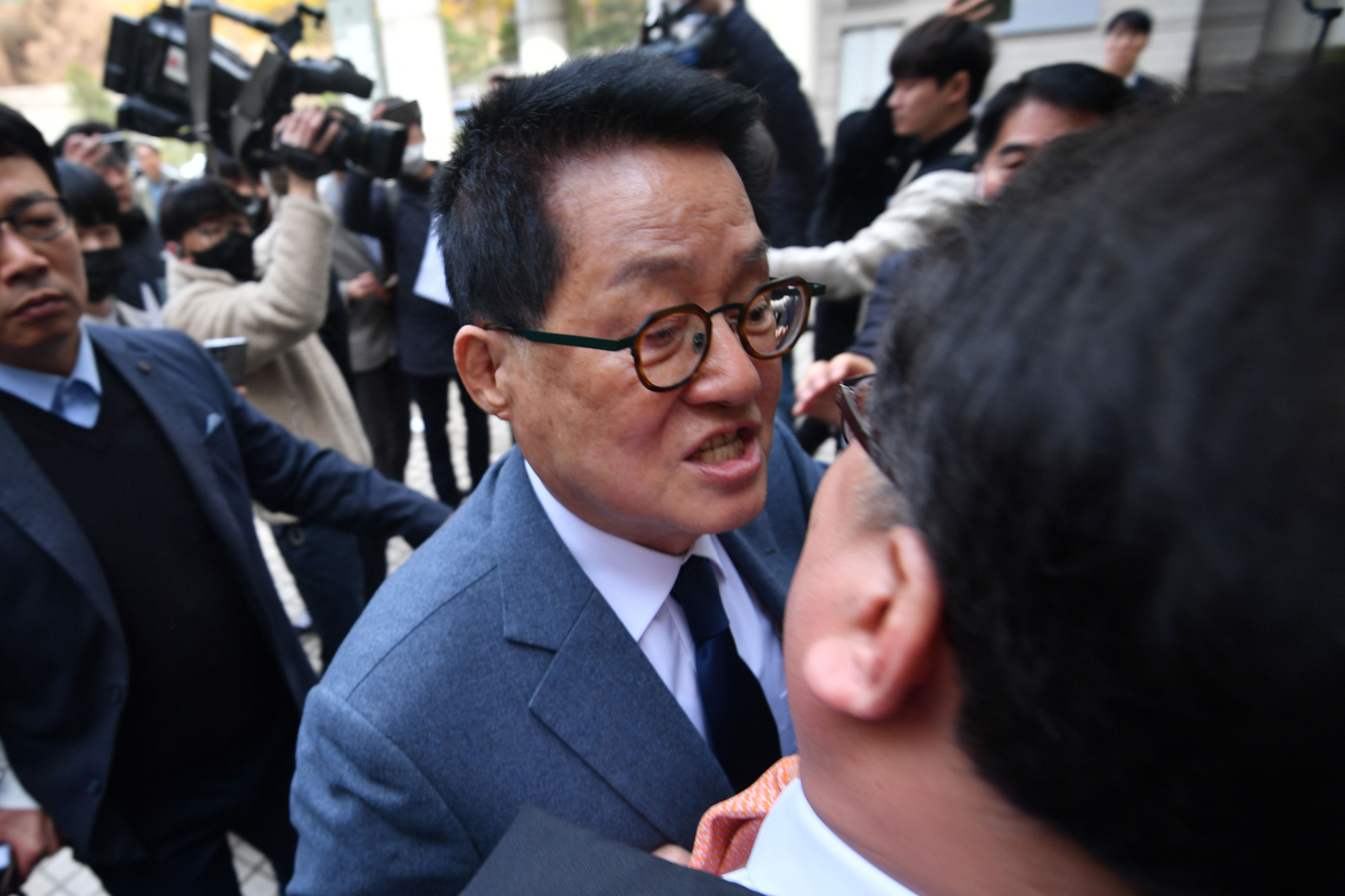 서해피격;박지원;전국정원장;재판;법정;서울지방법원