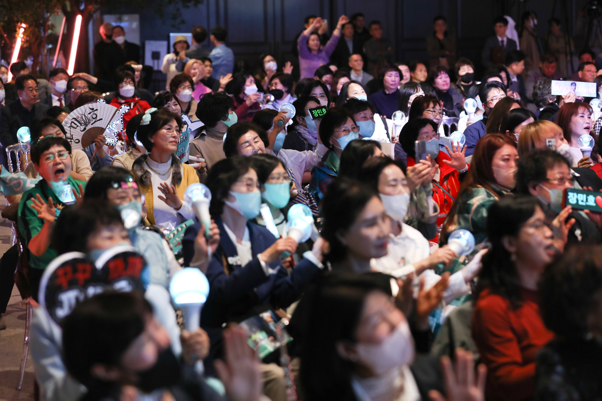 디너쇼;희망디녀쇼;일요신문주최;다시뛰는중소기업희망디너쇼