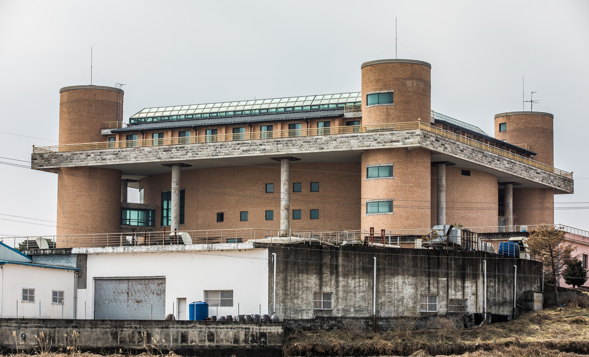 사회;사건사고;아가동산;나는신이다;김기순;협업마을형신흥종교;범죄단체;사이비종교;아가야;아가농장;신나라네이처팜;신나라네이쳐팜;신나라레코드;아가동산김기순