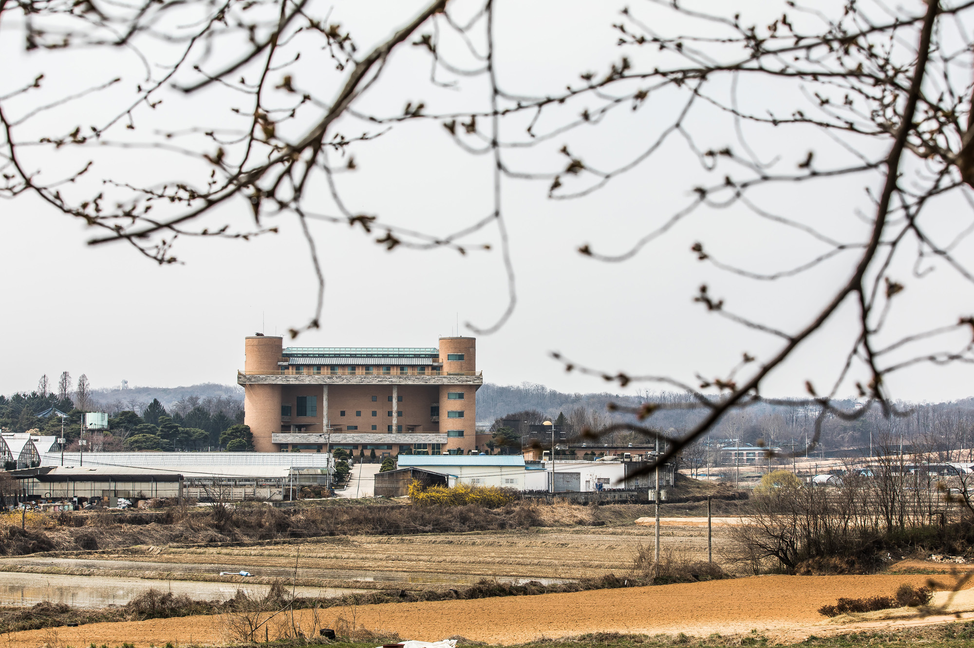사회;사건사고;아가동산;나는신이다;김기순;협업마을형신흥종교;범죄단체;사이비종교;아가야;아가농장;신나라네이처팜;신나라네이쳐팜;신나라레코드;아가동산김기순
