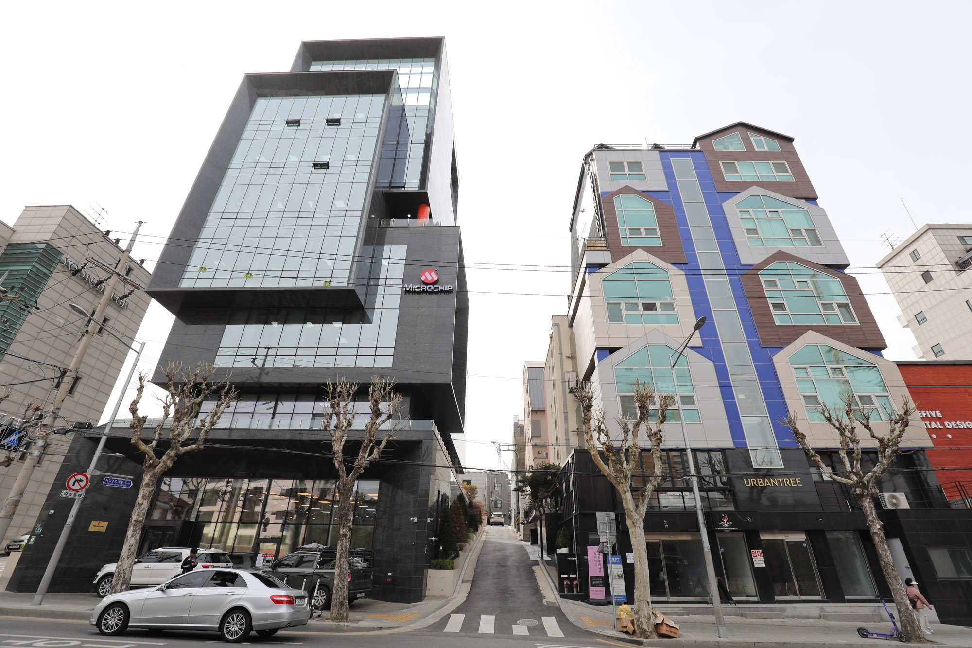 시공사;전두환재산;시공사서울사옥;시공사서초사옥;시공사옛땅;마이크로칩;얼반트리