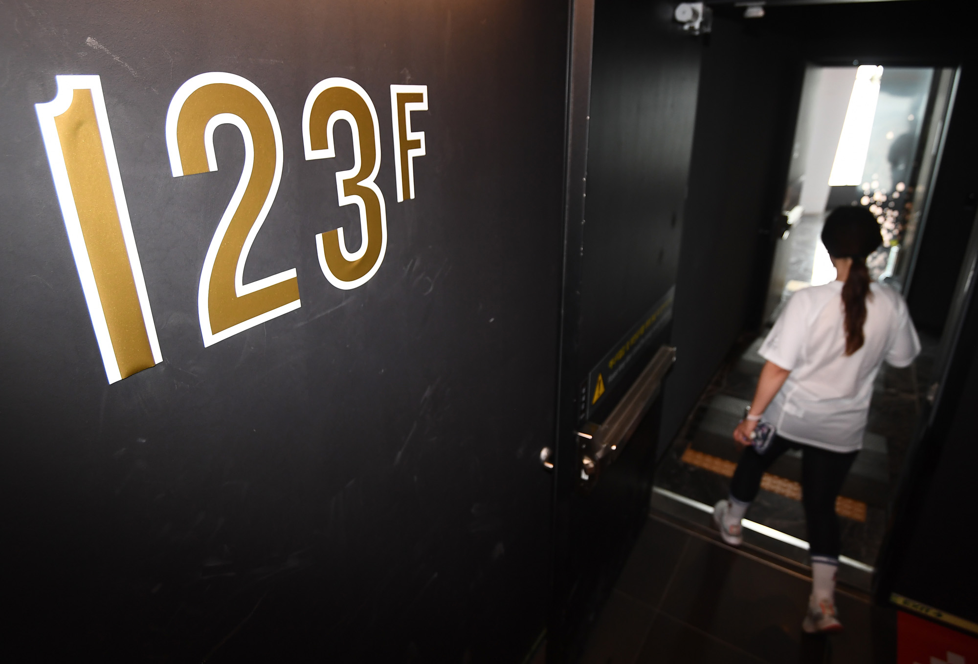 사회;롯데월드타워수직마라톤대회;롯데월드타워스카이런;스카이런;롯데월드타워계단