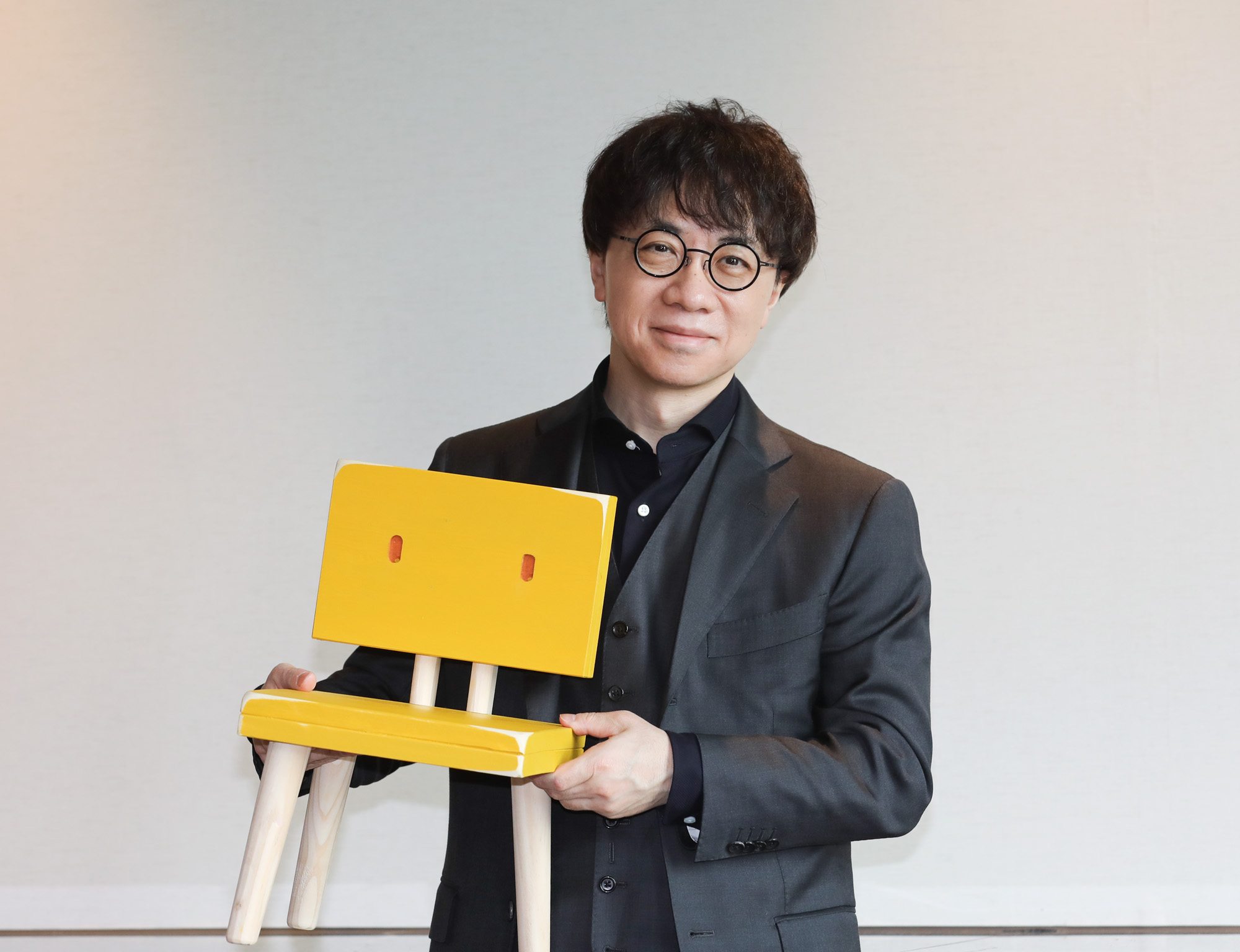 신카이마코토;스즈메의문단속;일본애니;일본영화;일본영화감독;애니매;일본문화;일본만화;너의이름은;날씨아이