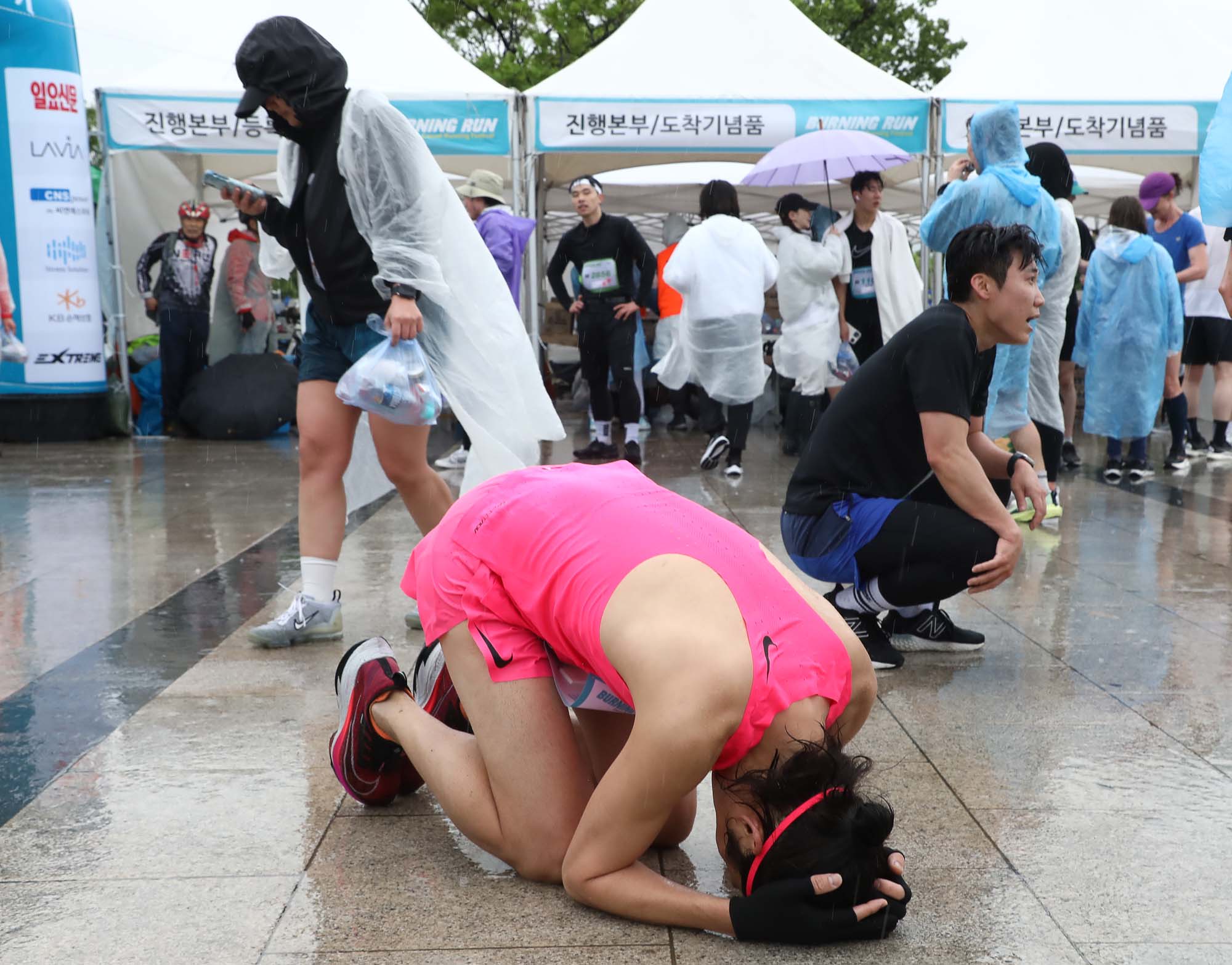 비즈한국 버닝런 버닝런 더 리버