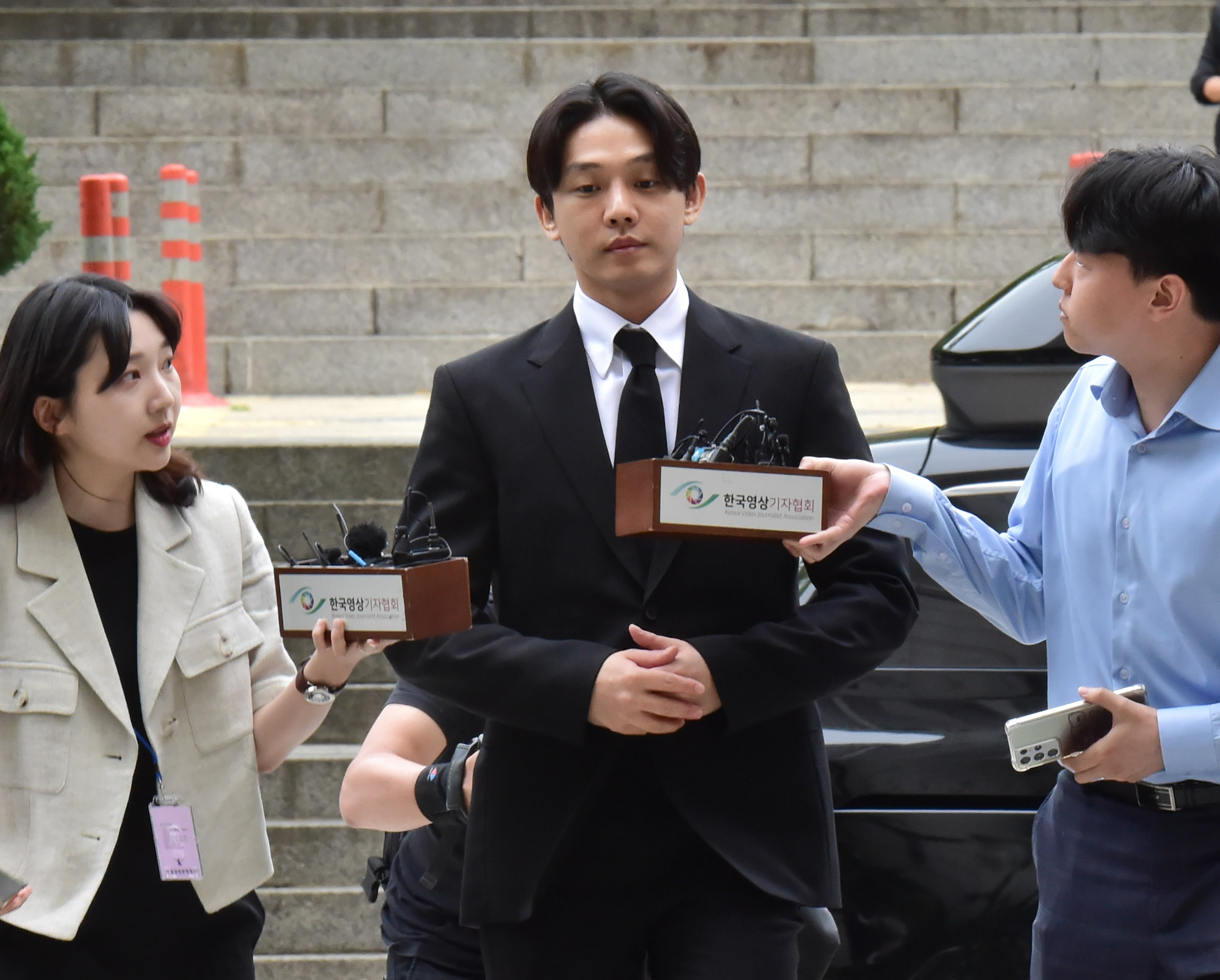 유아인;유아인영장실질심사;유아인마약;유아인법원