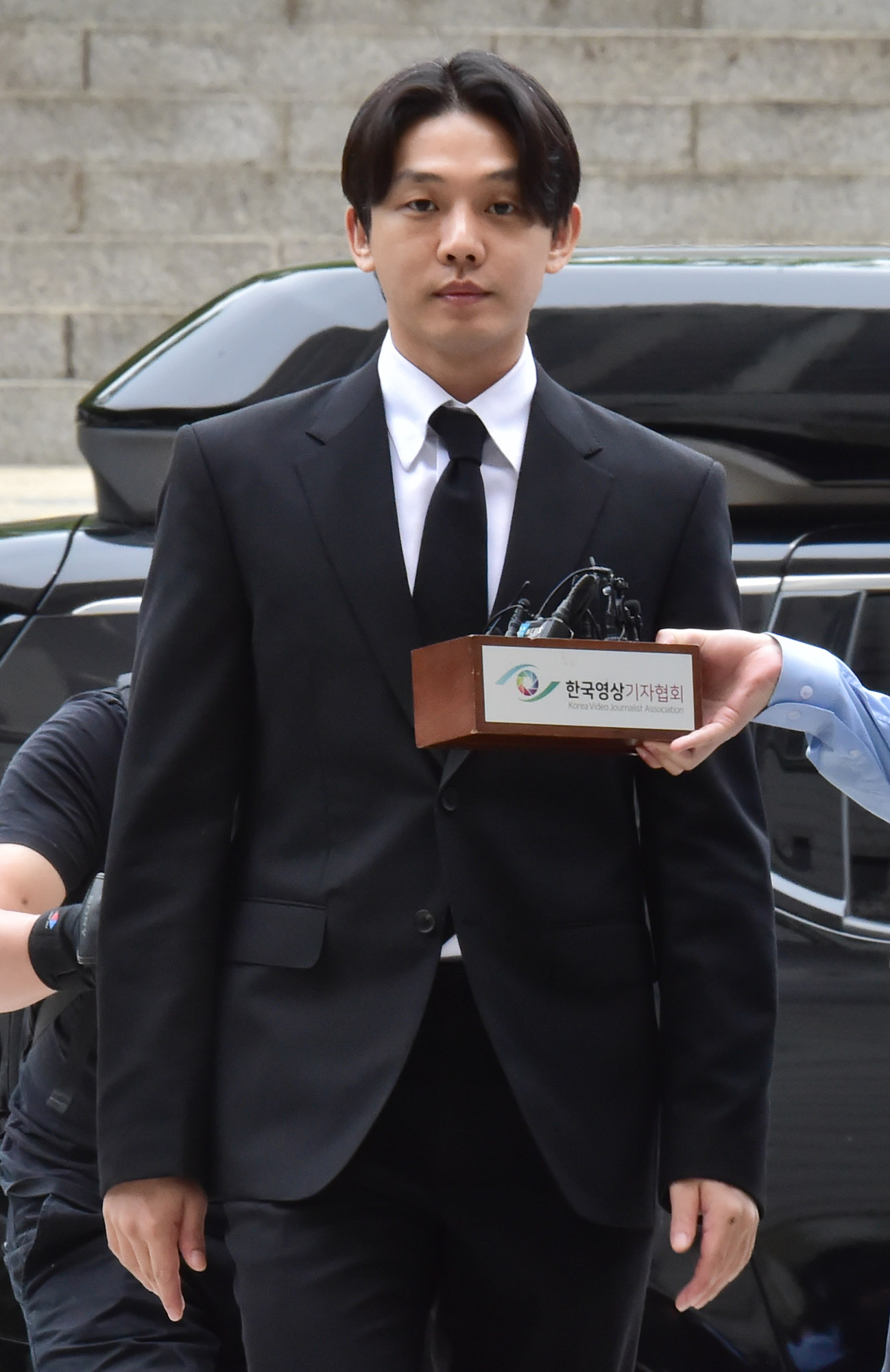 유아인;유아인영장실질심사;유아인마약;유아인법원