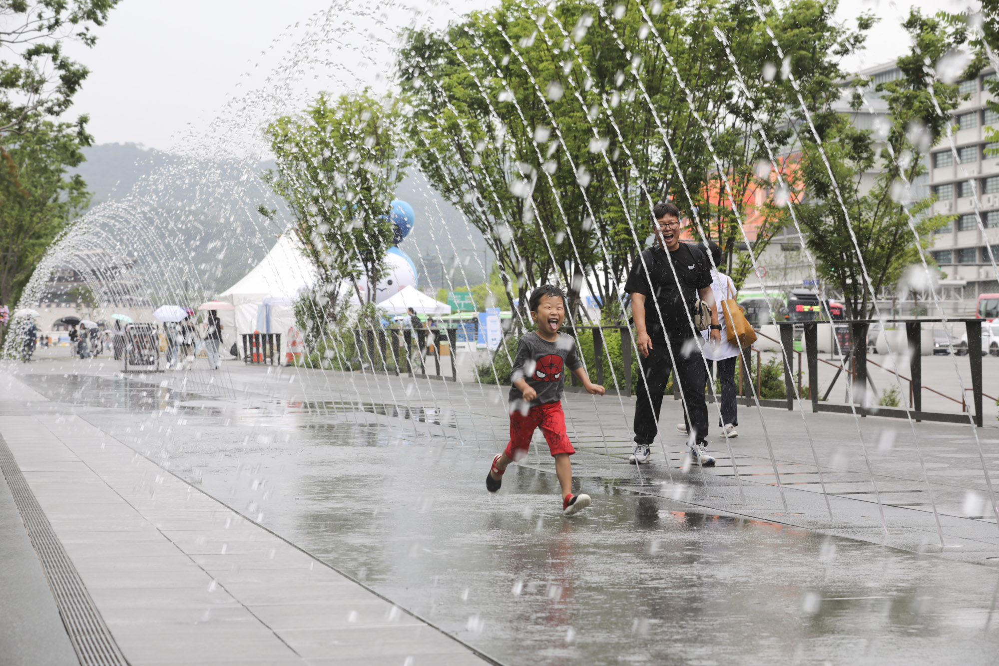 더위;분수;광화문;광화문광장