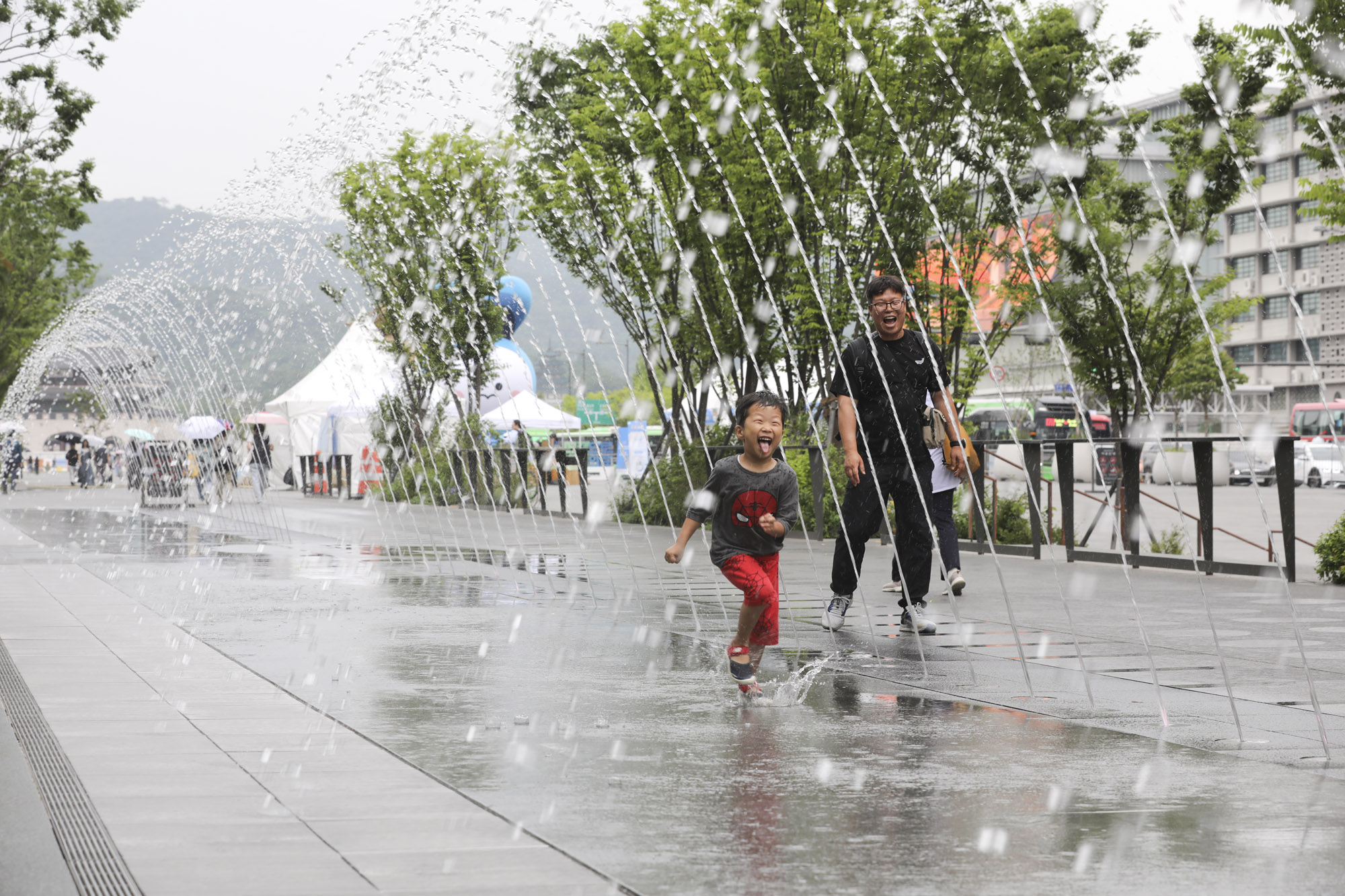 더위;분수;광화문;광화문광장