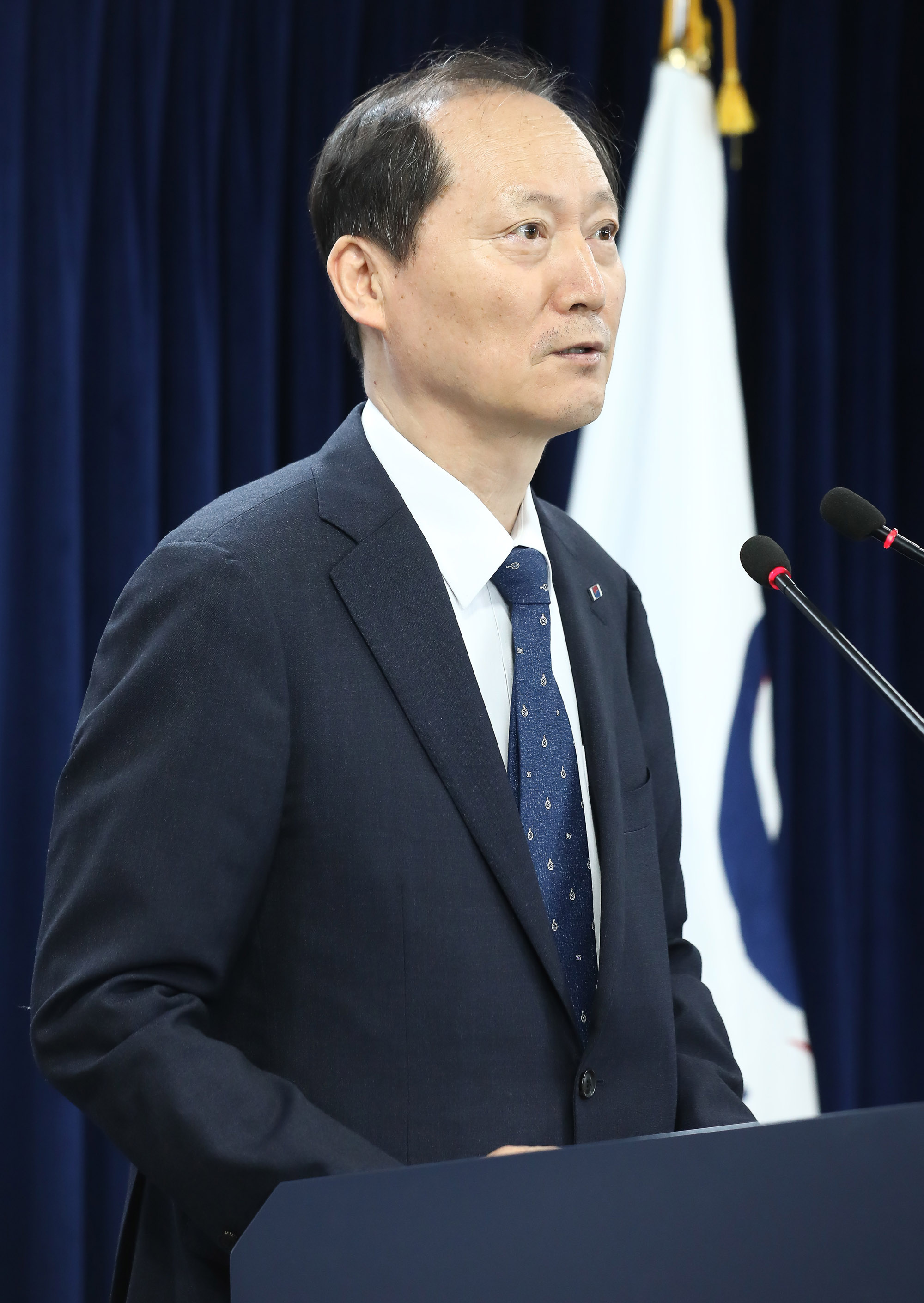 만 나이 이완규 법제처장