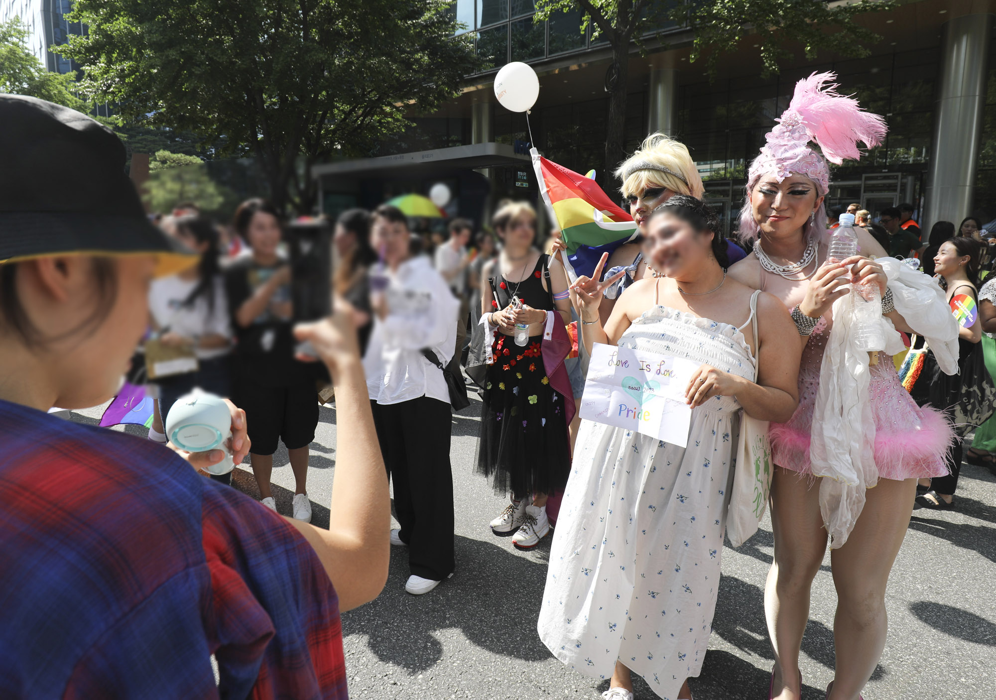 퀴어축제;퀴어퍼레이드;동성애;게이;레즈비언;동성부부;성소수자;트랜스젠더