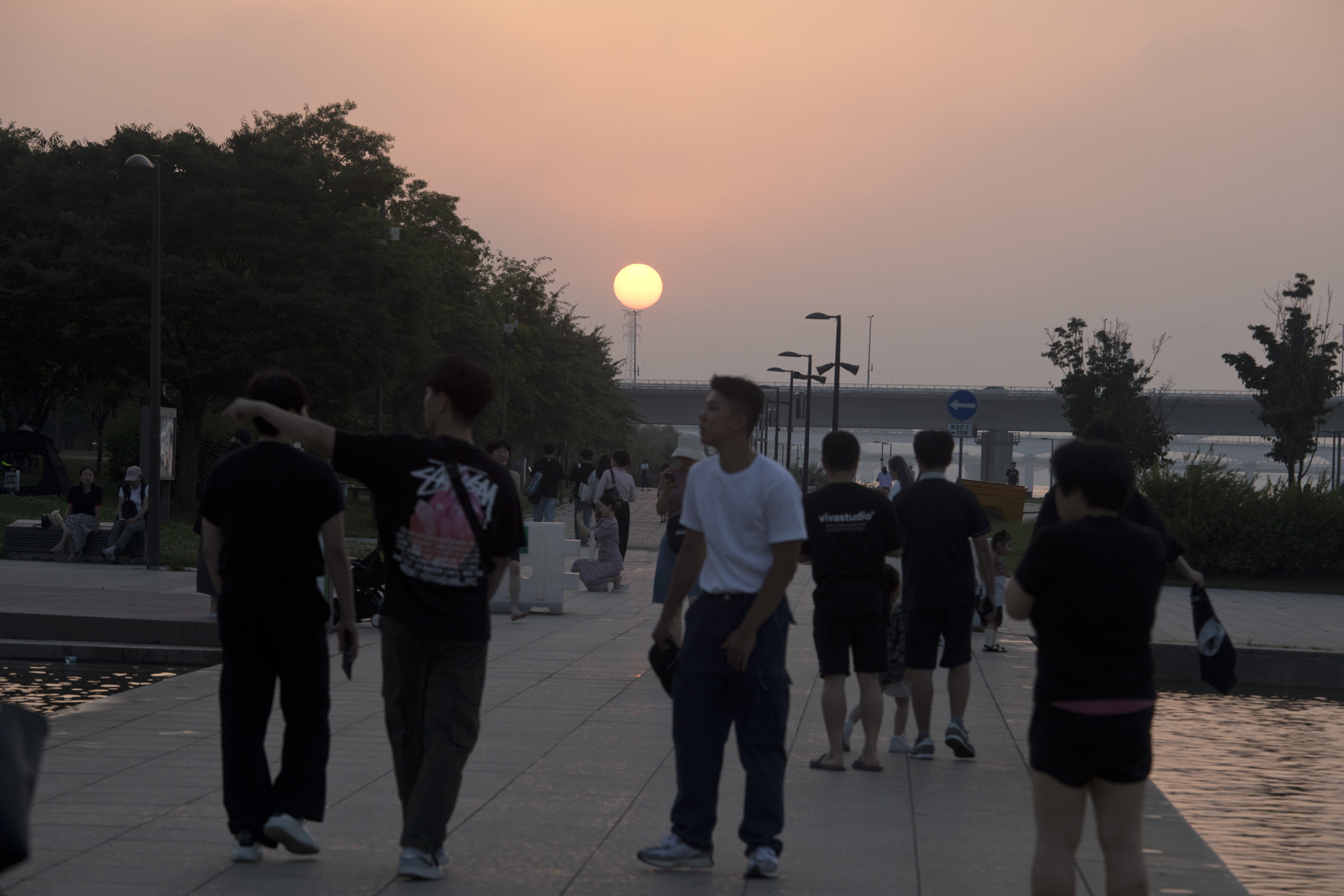 사회;세태;여름;무더위;물놀이;여의도;물빛공원