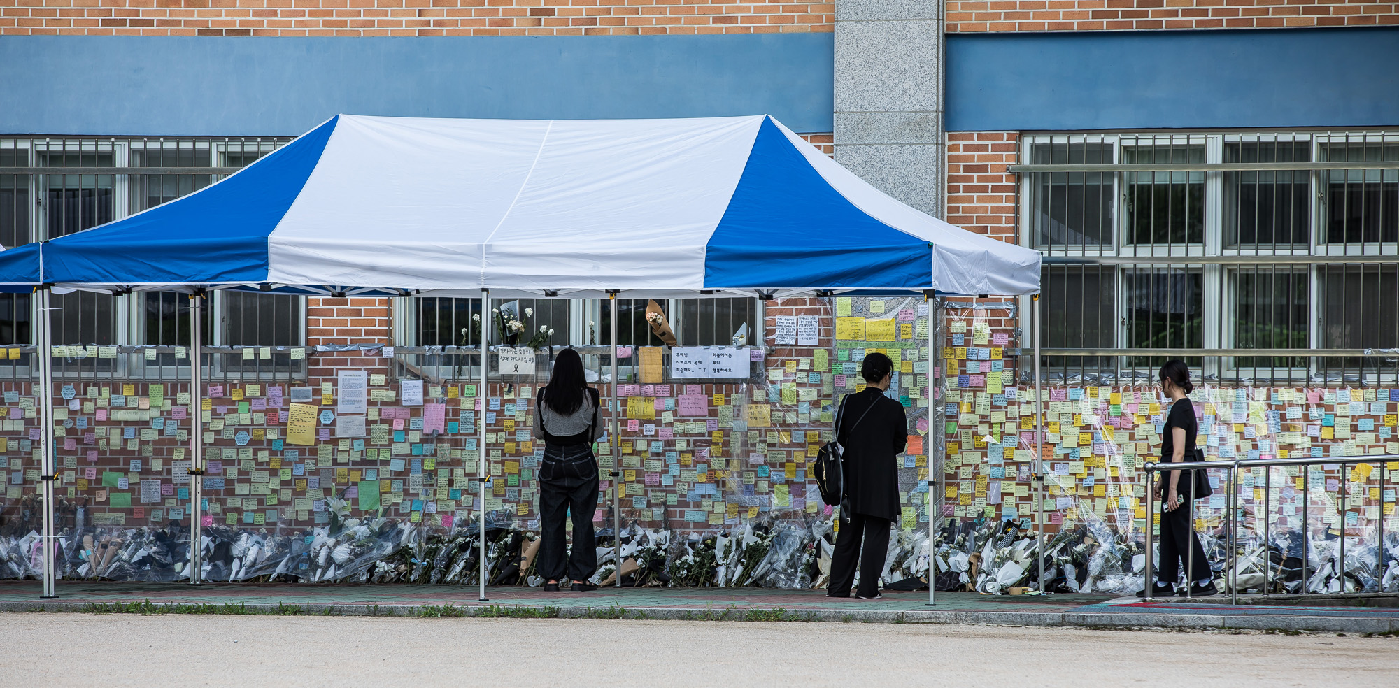사회;사건사고;사망사고;자살사고;자살사건;초등학교교사;교사사망사건;서울서이초등학교;초등학교담임교사사망;서이초등학교추모공간