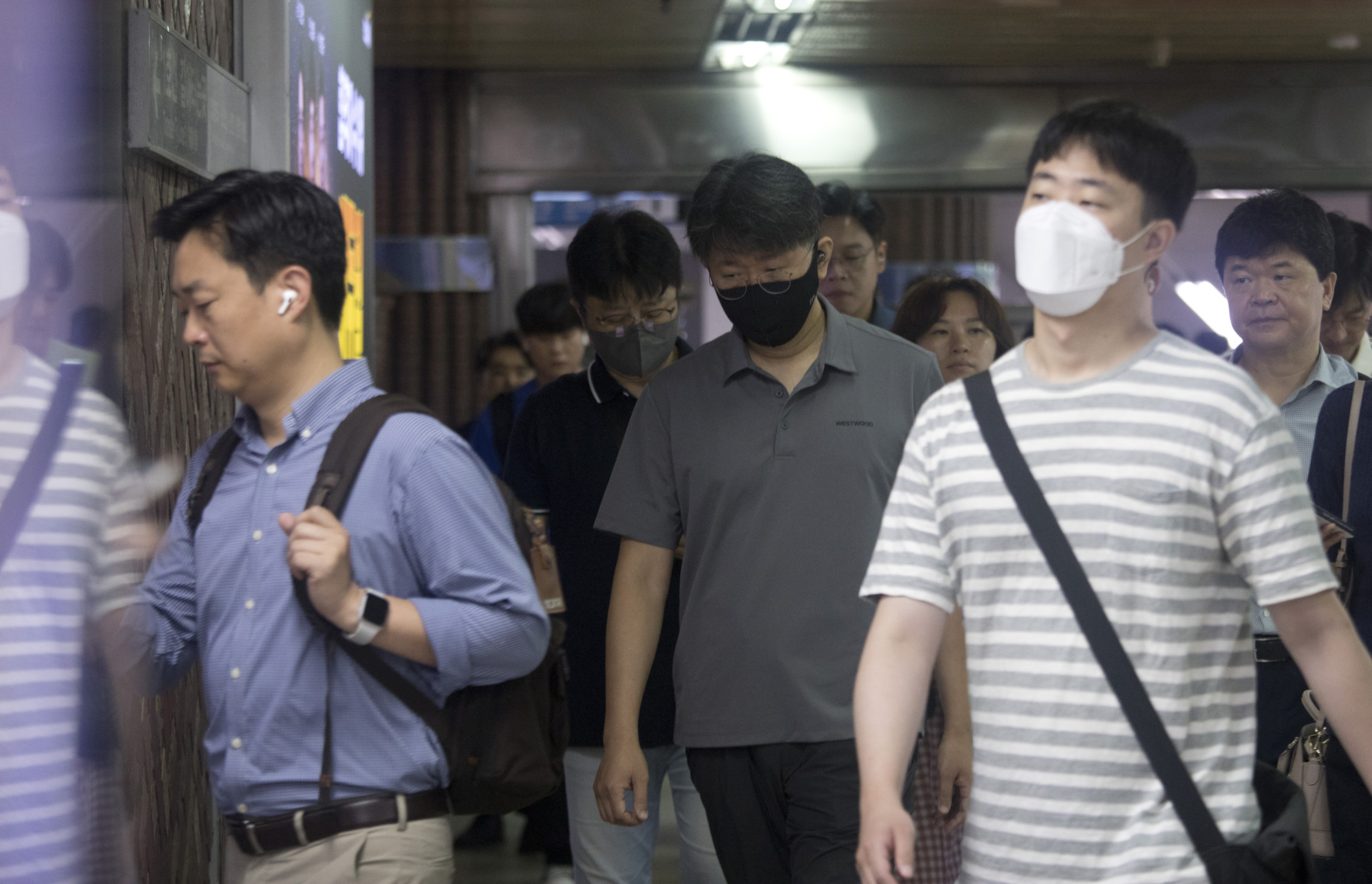 사회;세태;코로나19;서울역;출근길;마스크