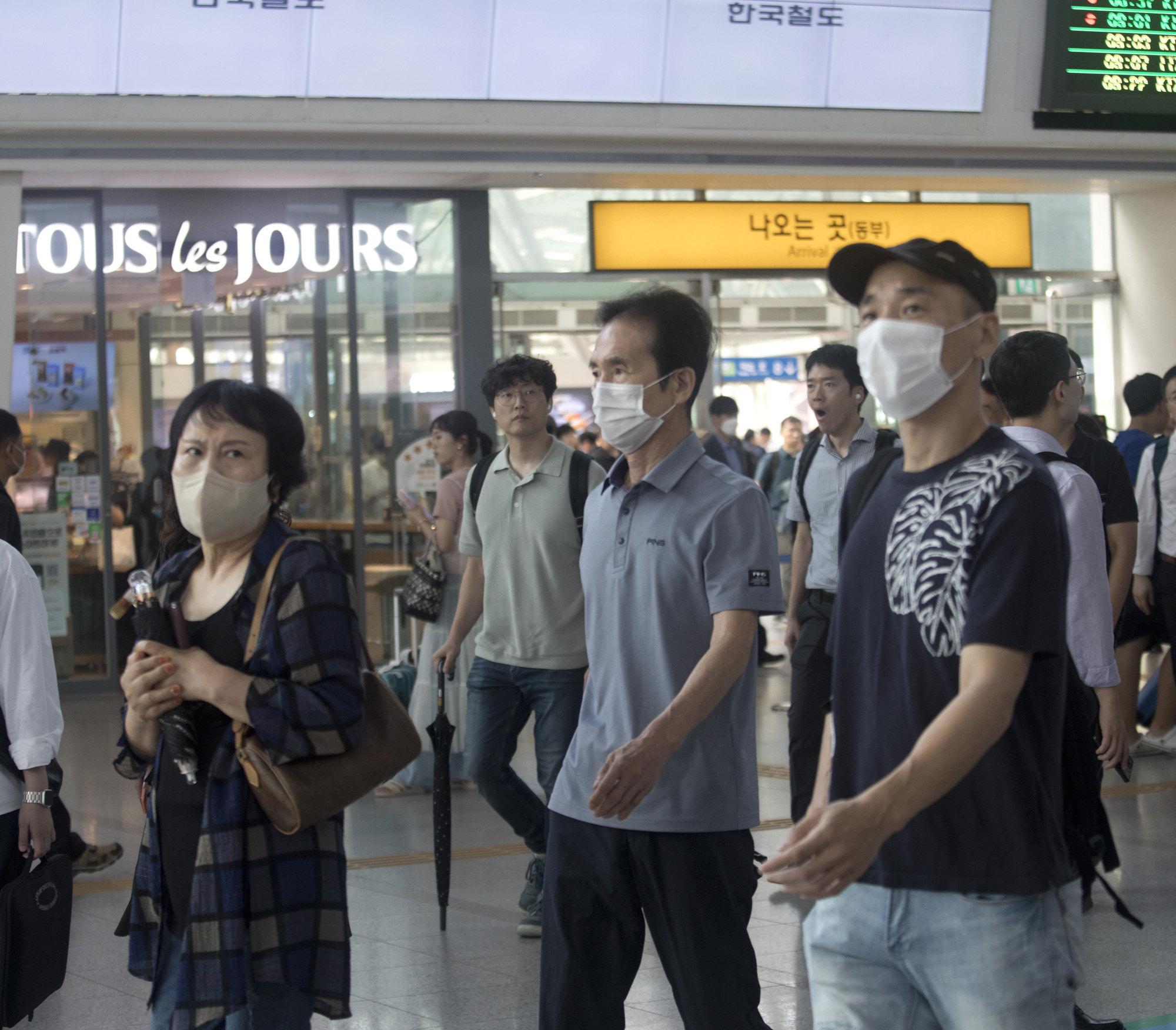 사회;세태;코로나19;서울역;출근길;마스크