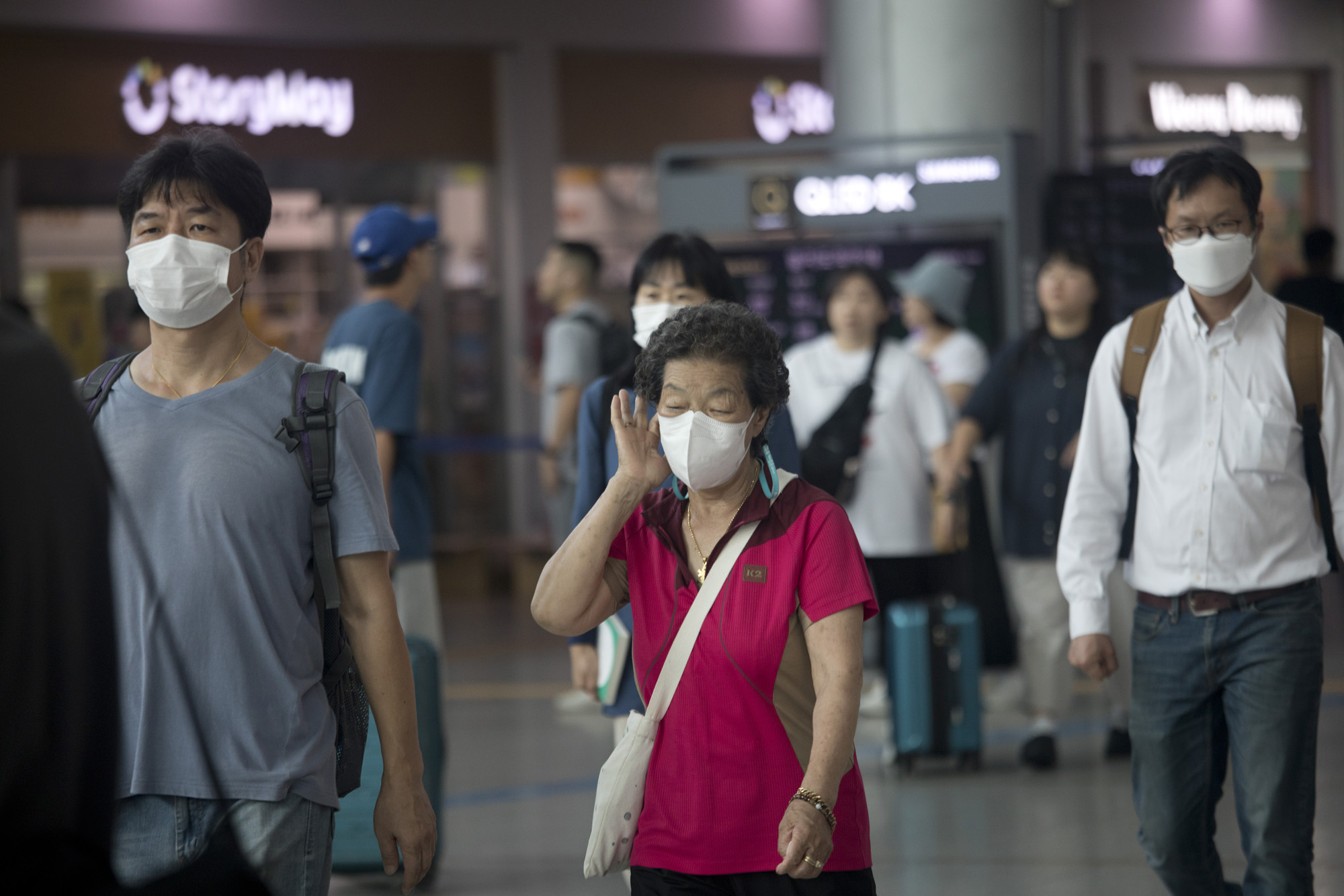 사회;세태;코로나19;서울역;출근길;마스크