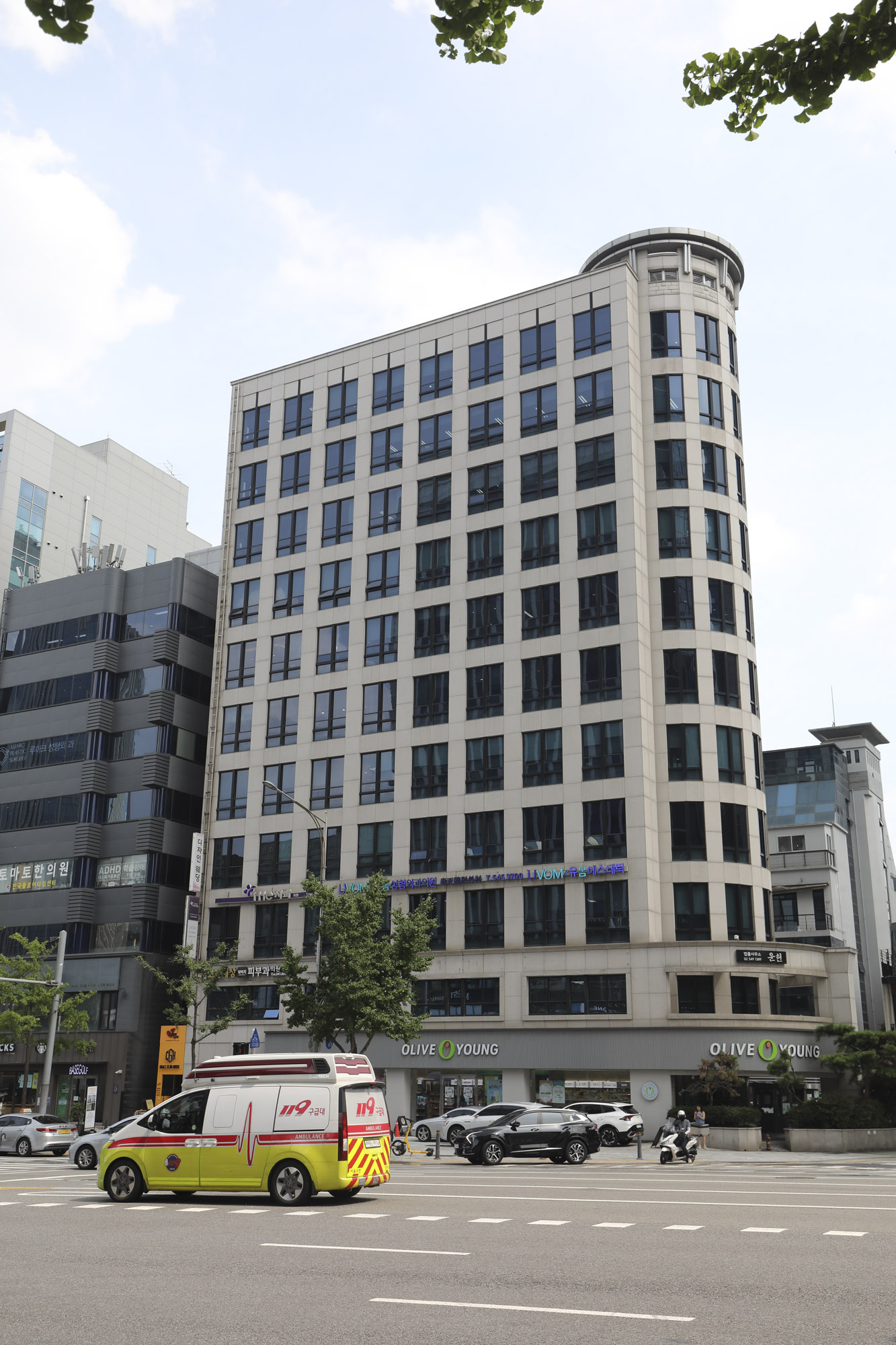 배상윤;KH그룹;KH;KH전자주식회사;필룩스;장원테크