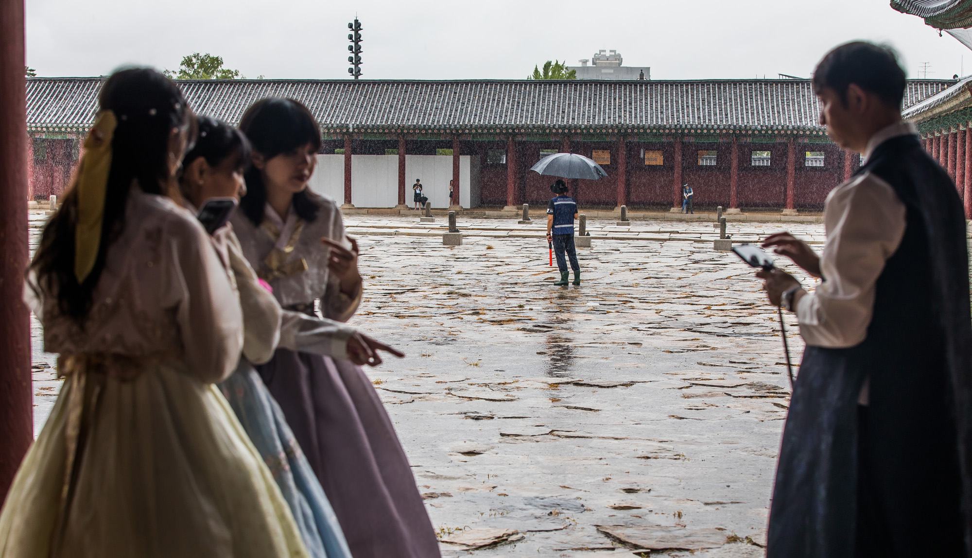 사회;세태;민방위훈련;공습경보대피훈련;경복궁;경복궁외국인관광객