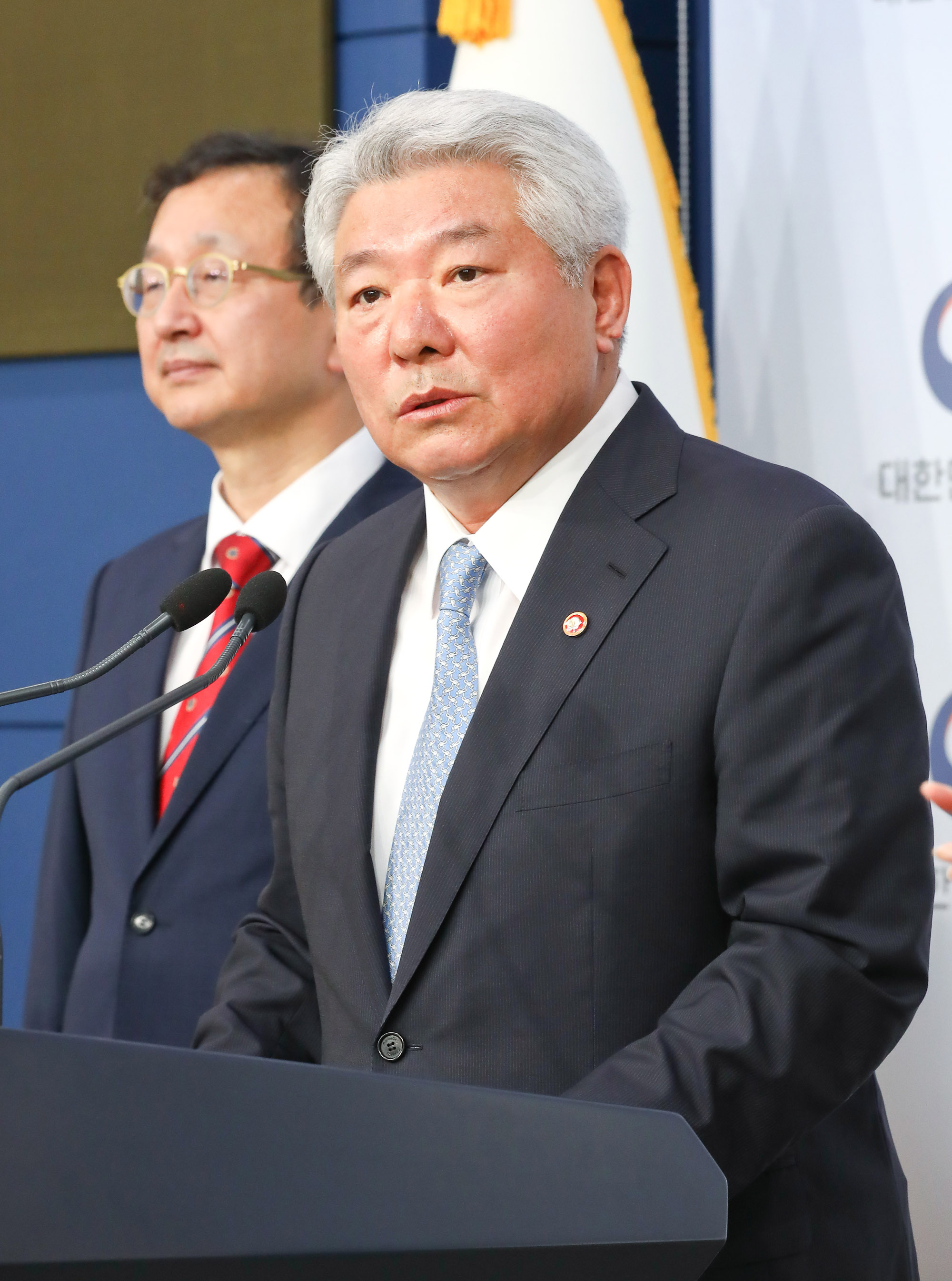 김홍일 권익위원장