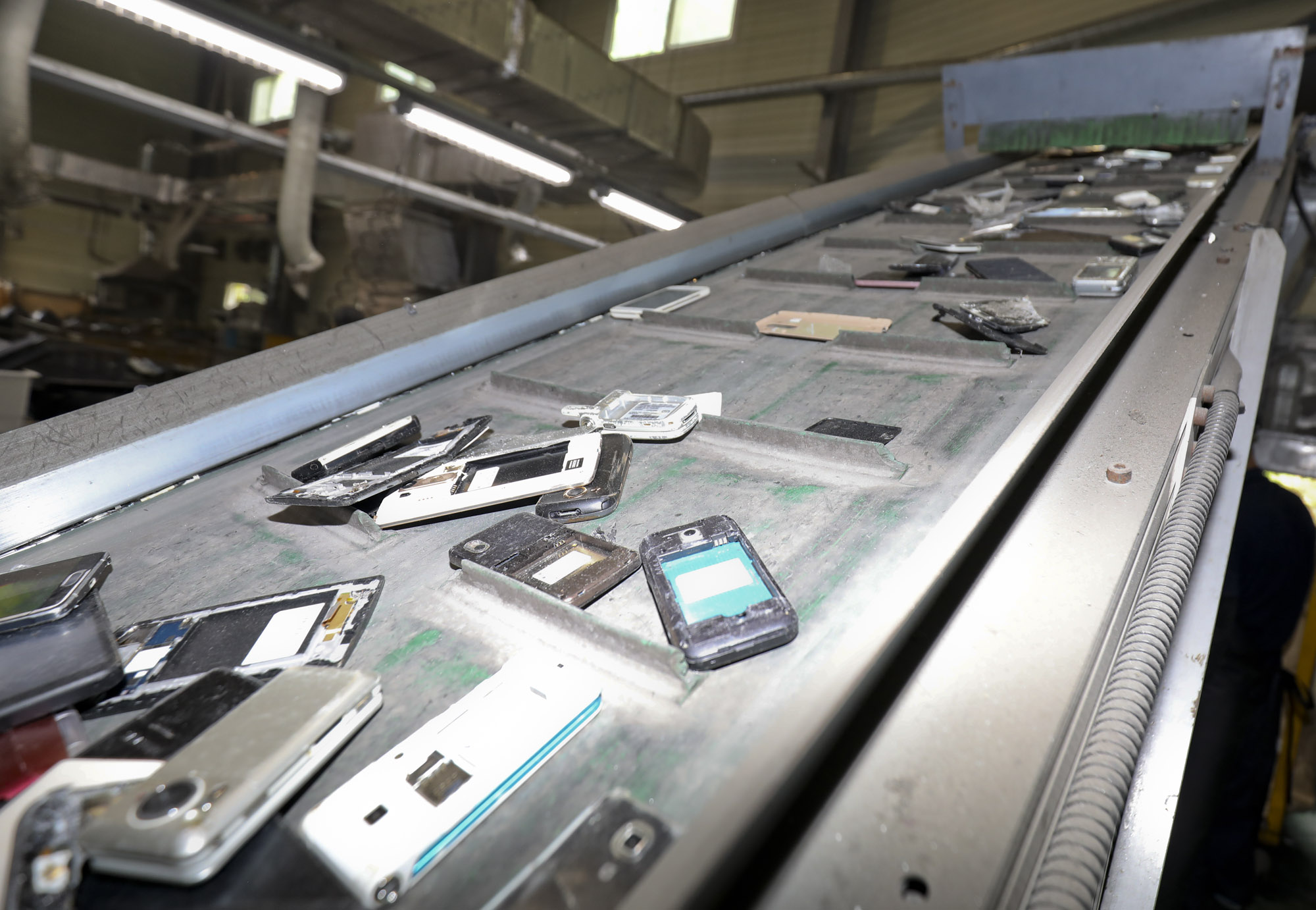 수도권자원순환센터;휴대폰;페휴대폰;순환거버넌스