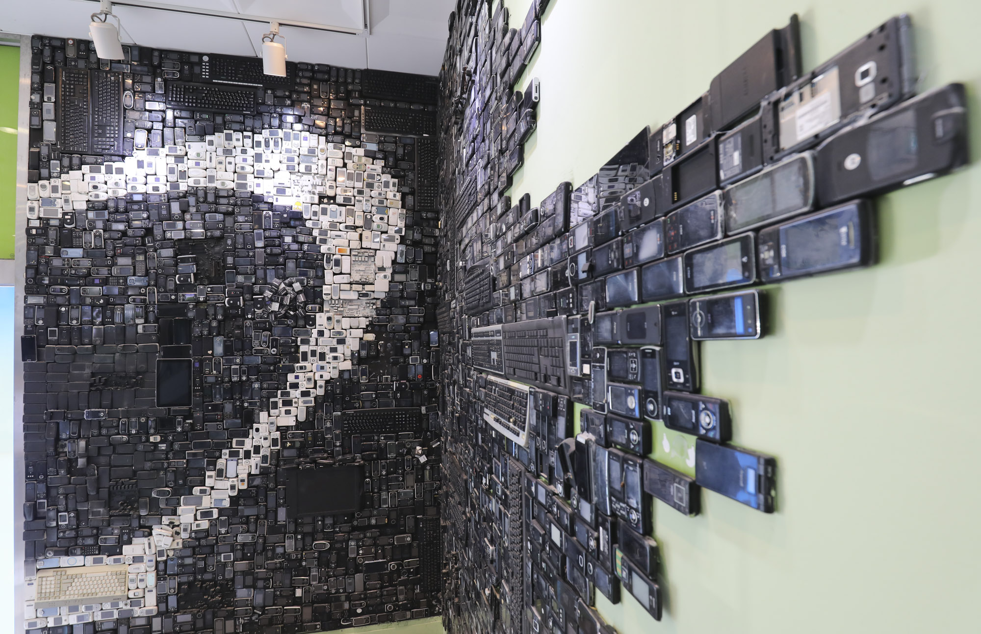 수도권자원순환센터;휴대폰;페휴대폰;순환거버넌스