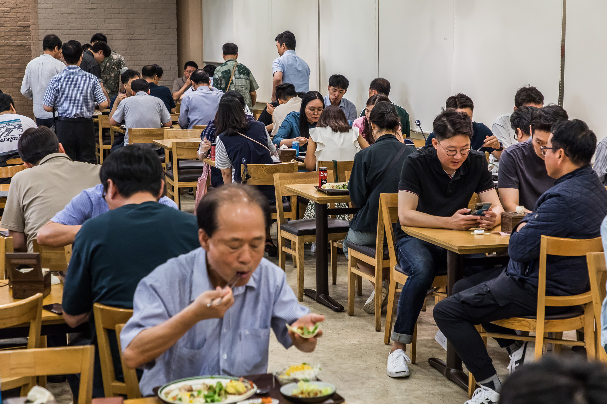 경제;물가;고물가;고물가행진;서민물가;추석차례상물가;구내식당점심시간;붐비는구내식당