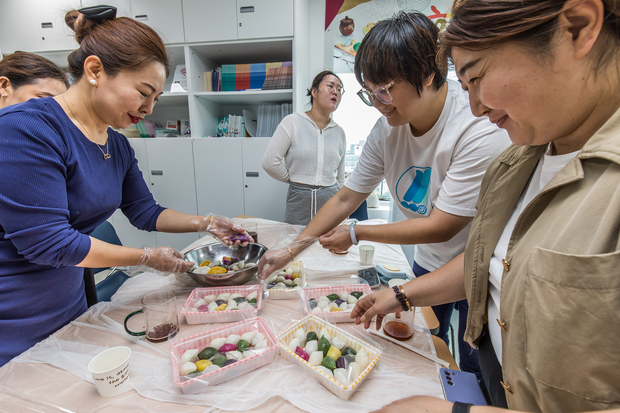 명절;추석;한가위;한가위송편;엔데믹;엔데믹추석;인천외국인종합지원센터;외국인한가위명절음식만들기;명절음식만들기체험프로그램