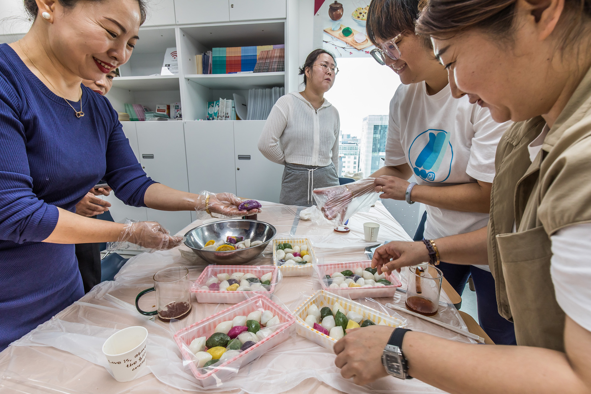 명절;추석;한가위;한가위송편;엔데믹;엔데믹추석;인천외국인종합지원센터;외국인한가위명절음식만들기;명절음식만들기체험프로그램