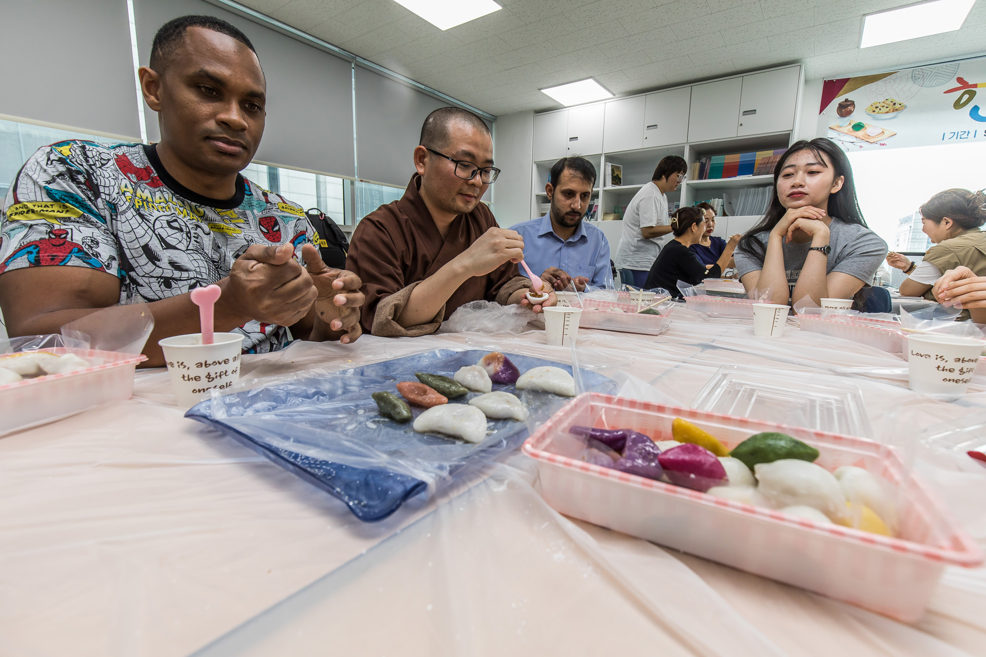 명절;추석;한가위;한가위송편;엔데믹;엔데믹추석;인천외국인종합지원센터;외국인한가위명절음식만들기;명절음식만들기체험프로그램