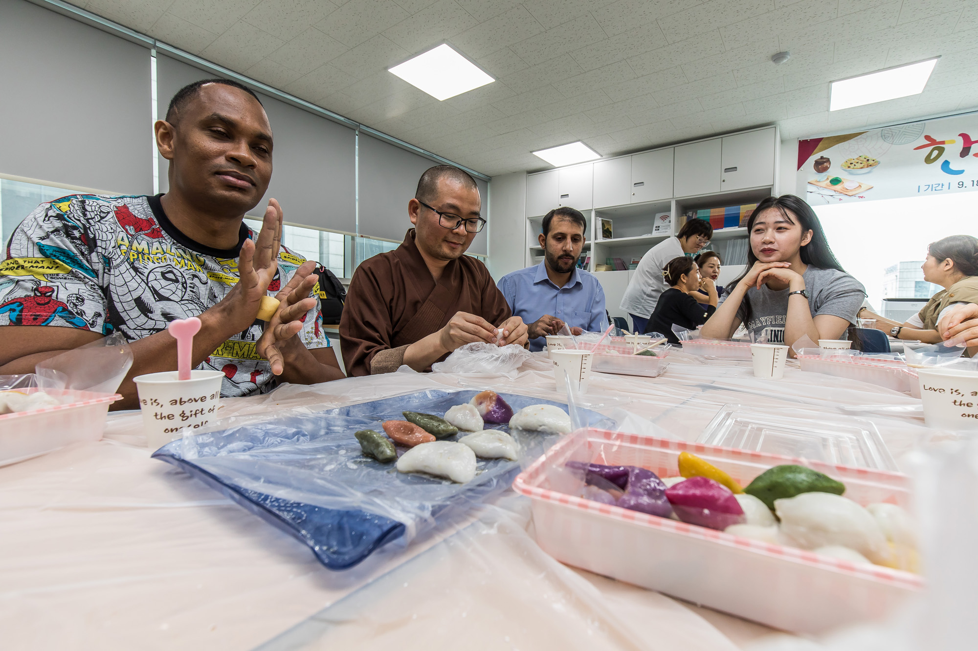 명절;추석;한가위;한가위송편;엔데믹;엔데믹추석;인천외국인종합지원센터;외국인한가위명절음식만들기;명절음식만들기체험프로그램