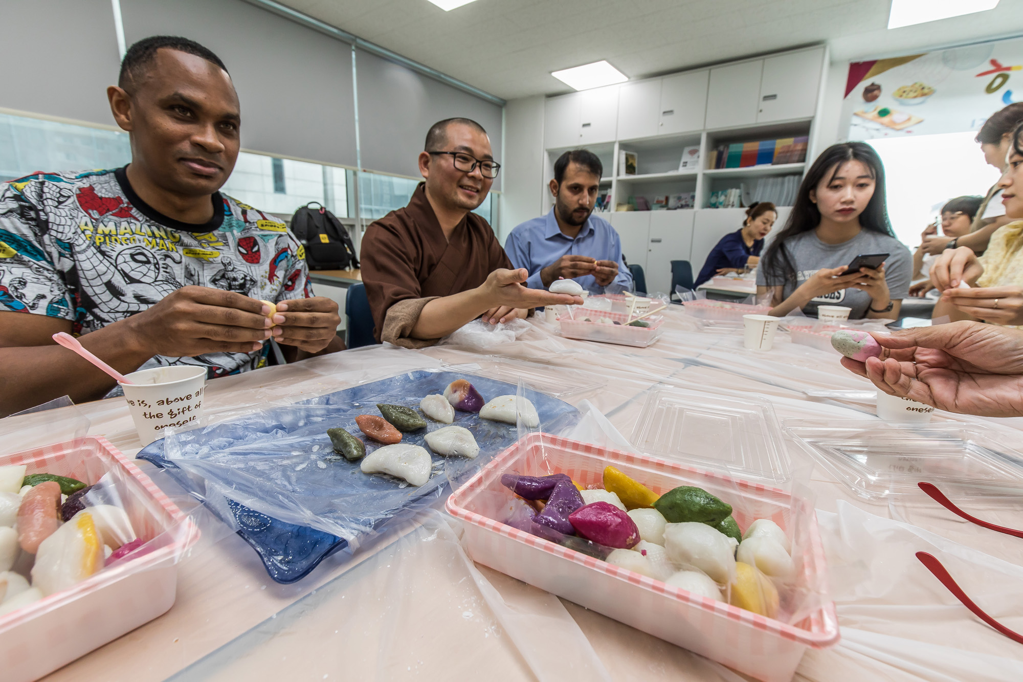 명절;추석;한가위;한가위송편;엔데믹;엔데믹추석;인천외국인종합지원센터;외국인한가위명절음식만들기;명절음식만들기체험프로그램