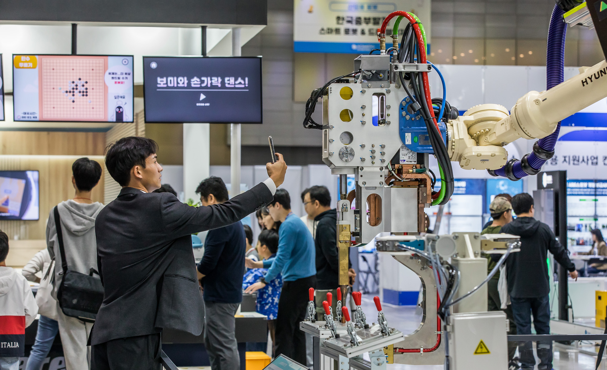 경제;행사;IT;과학;정보통신;로봇;robot;로보월드;무인로봇;산업용로봇;로봇산업;국제로봇산업대전;킨텍스