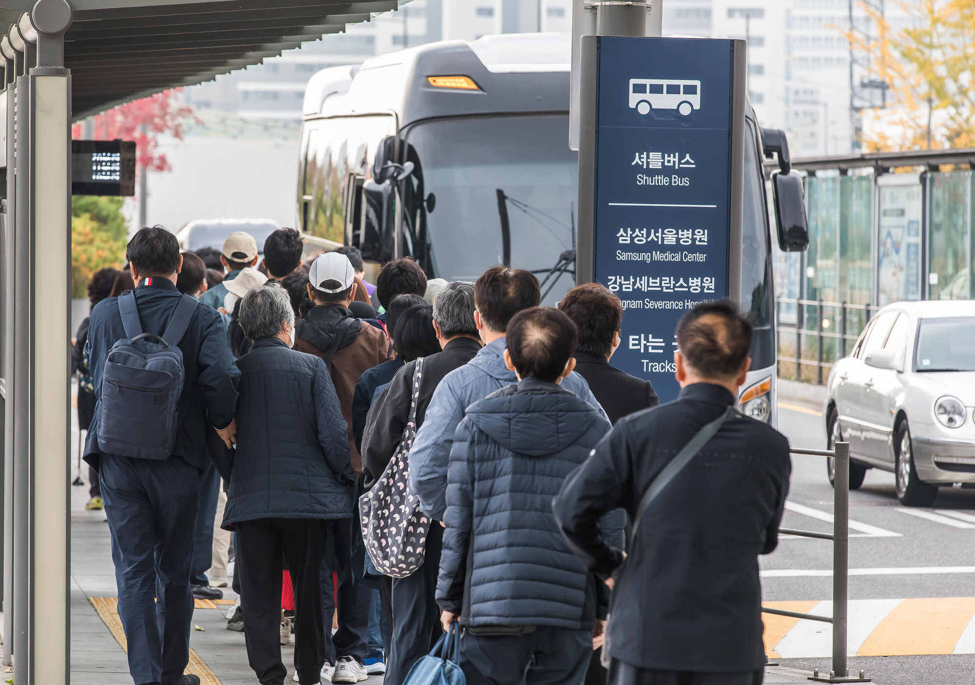 사회;세태;건강;의학;의료;대형종합병원;수서역버스정류장;병원셔틀버스;종합병원진료;종합병원서울상경