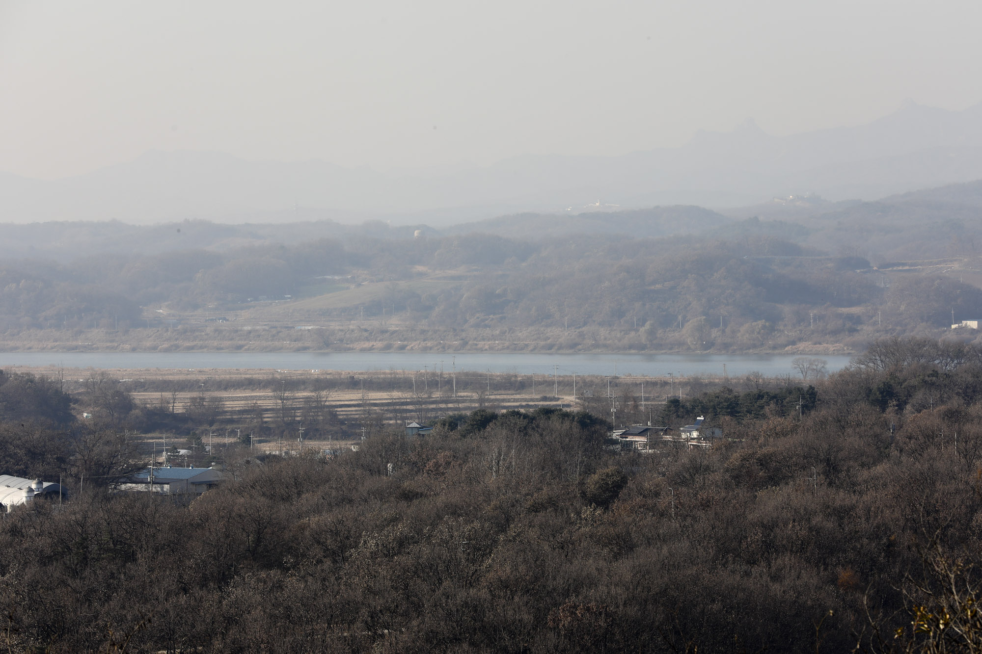 전두환;전두황문덤;전두환유해;전두환장산리;전두환파주