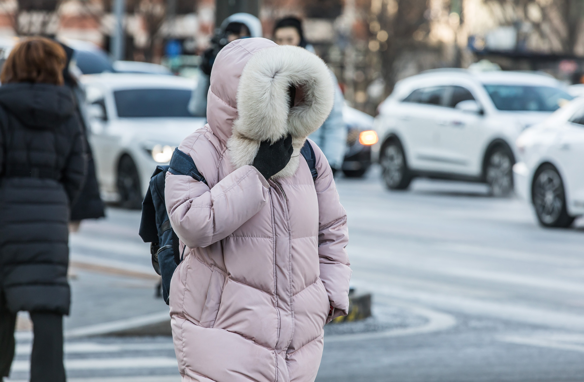 사회;날씨;겨울;겨울스케치;한파;최강한파;한파속출근길;광화문네거리;출근길스케치