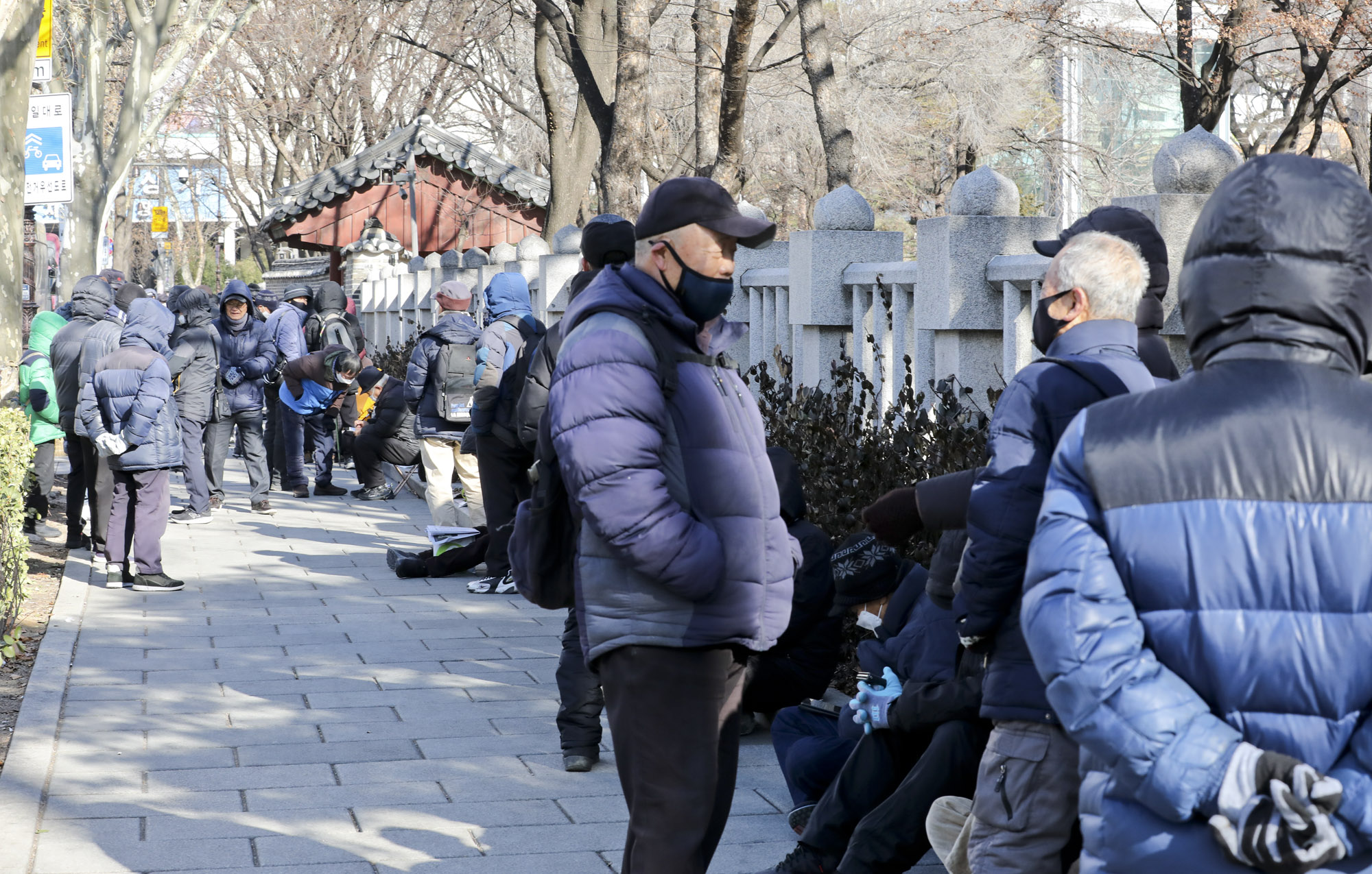무료급식소;노인탑골공원;노인종로;종로무료급식소;한파노인;노인점심