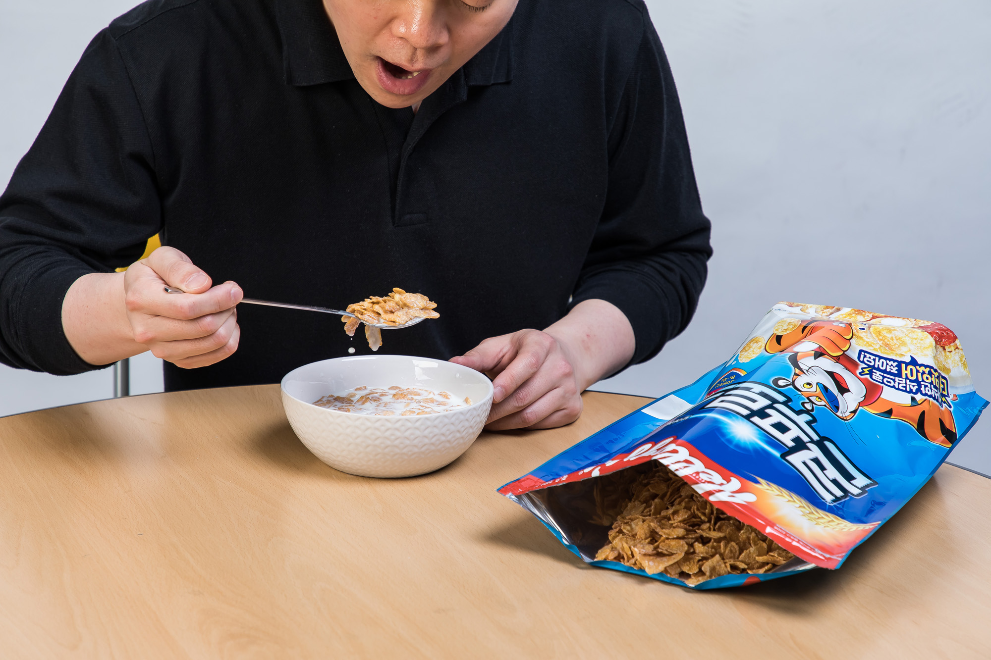 건강;의학;혈당;혈당스파이크;시리얼;콘프레이크;시리얼아침식사;아침콘프레이크식사