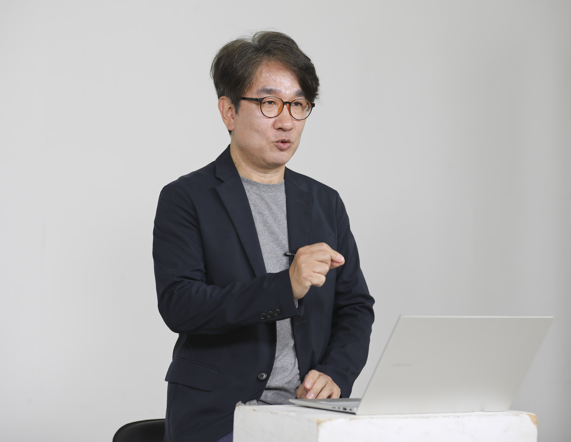 한국언론진흥재단;강대호;강대호칼럼니스트;강대호칼럼리스트;강대호컬럼니스트;강대호아이돌;강대호비즈한국