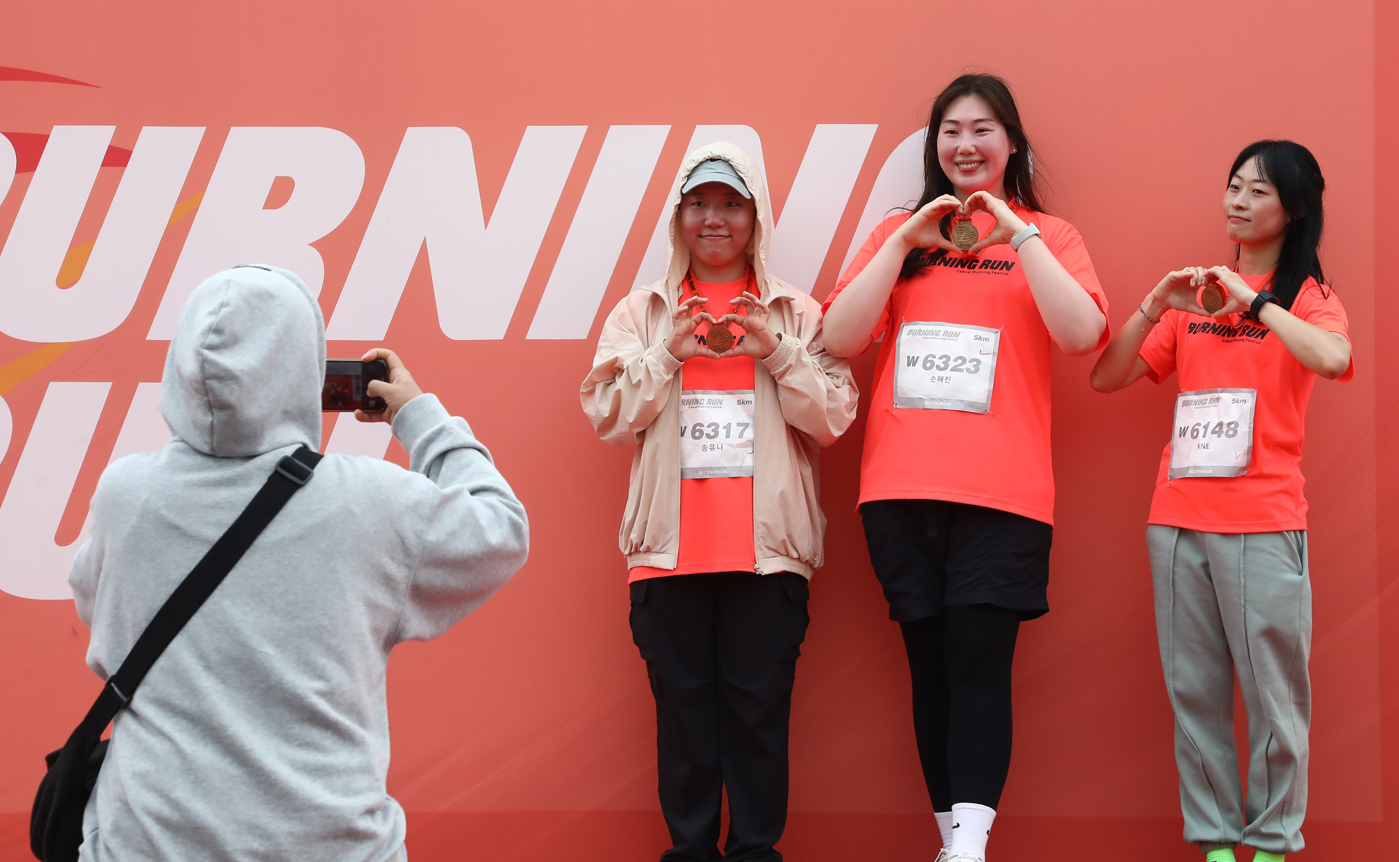 비즈한국 버닝런 2024