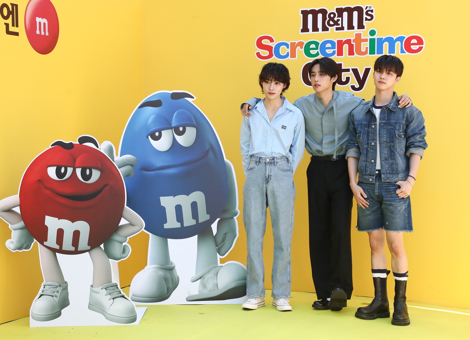 m&m 팝업스토어;더보이즈 포토콜 행사